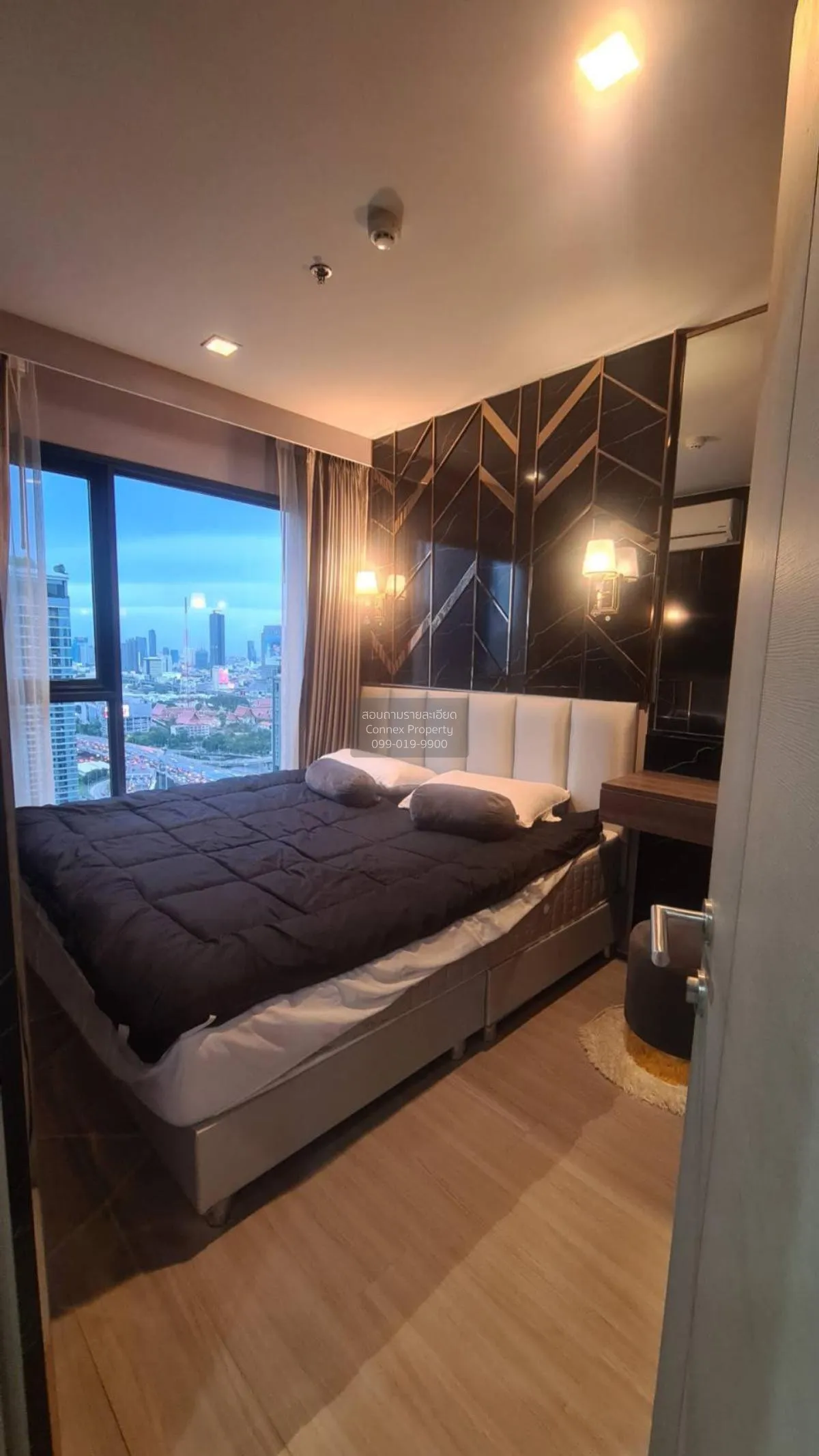 For Rent Condo , Life Asoke - Rama 9 , nice view , high floor , n 3