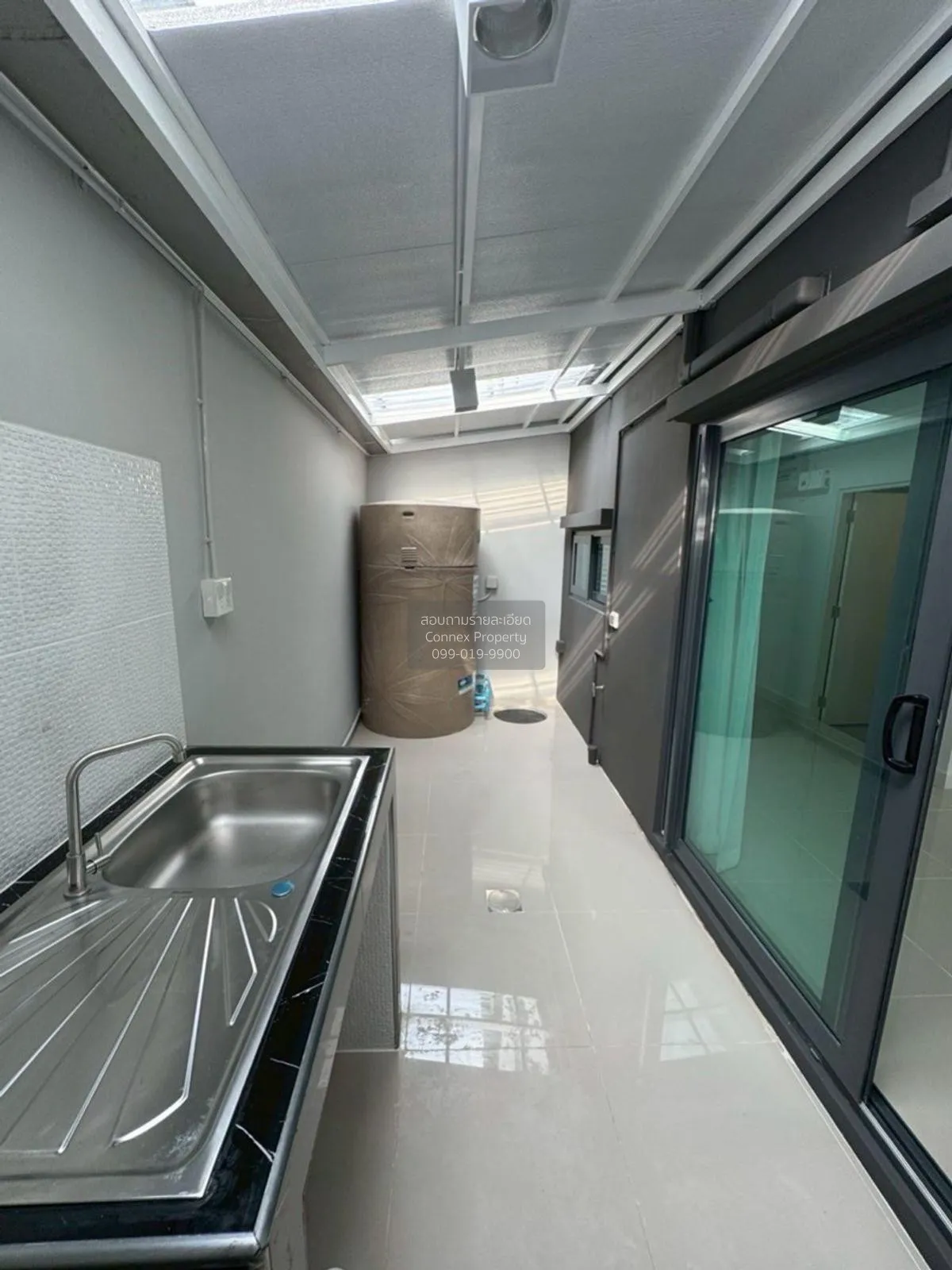 For Rent Townhouse/Townhome  , Baan Klang Mueng North Ratchapruek 4