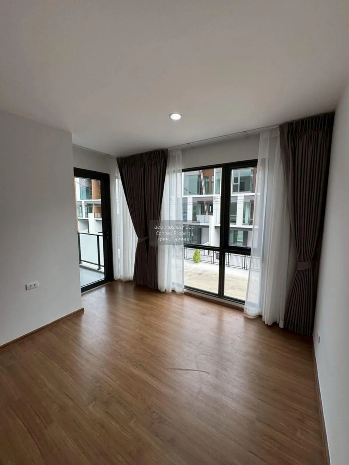 For Rent Townhouse/Townhome  , Baan Klang Mueng North Ratchapruek