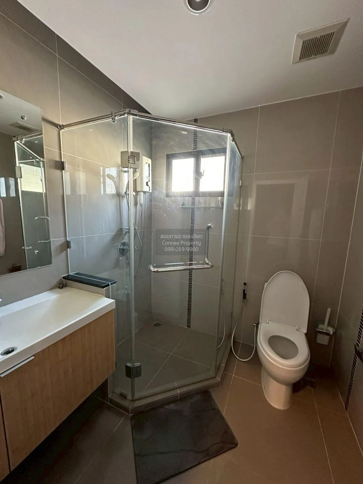 For Sale House , Passorn Bangna - Wongwaen , Racha Thewa , Bang P