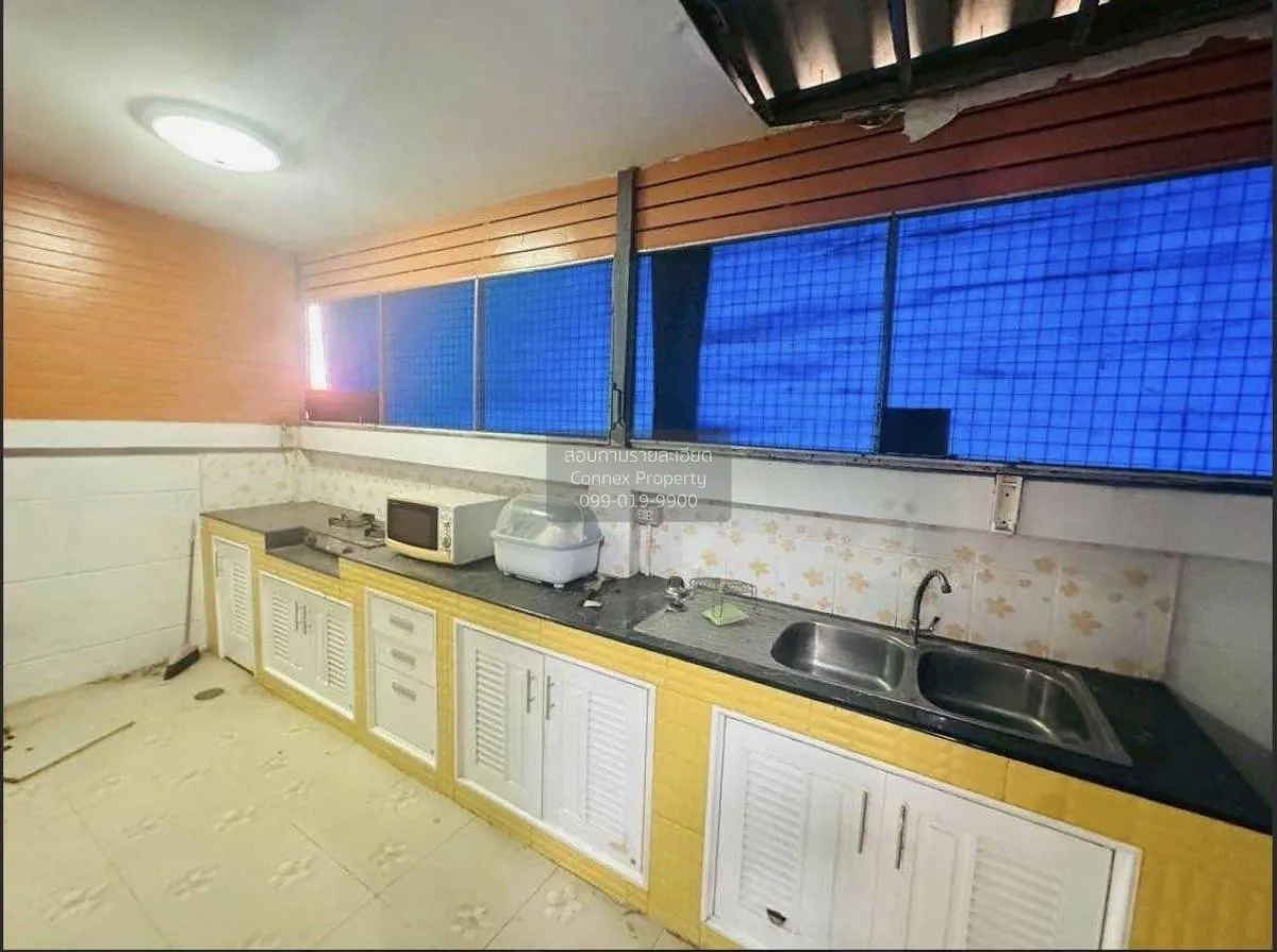 ขายทาวน์เฮ้าส์/ทาวน์โฮม  หมู่บ้านนนท์ธารา 2 บางขุนกอง บางกรวย นนท 3