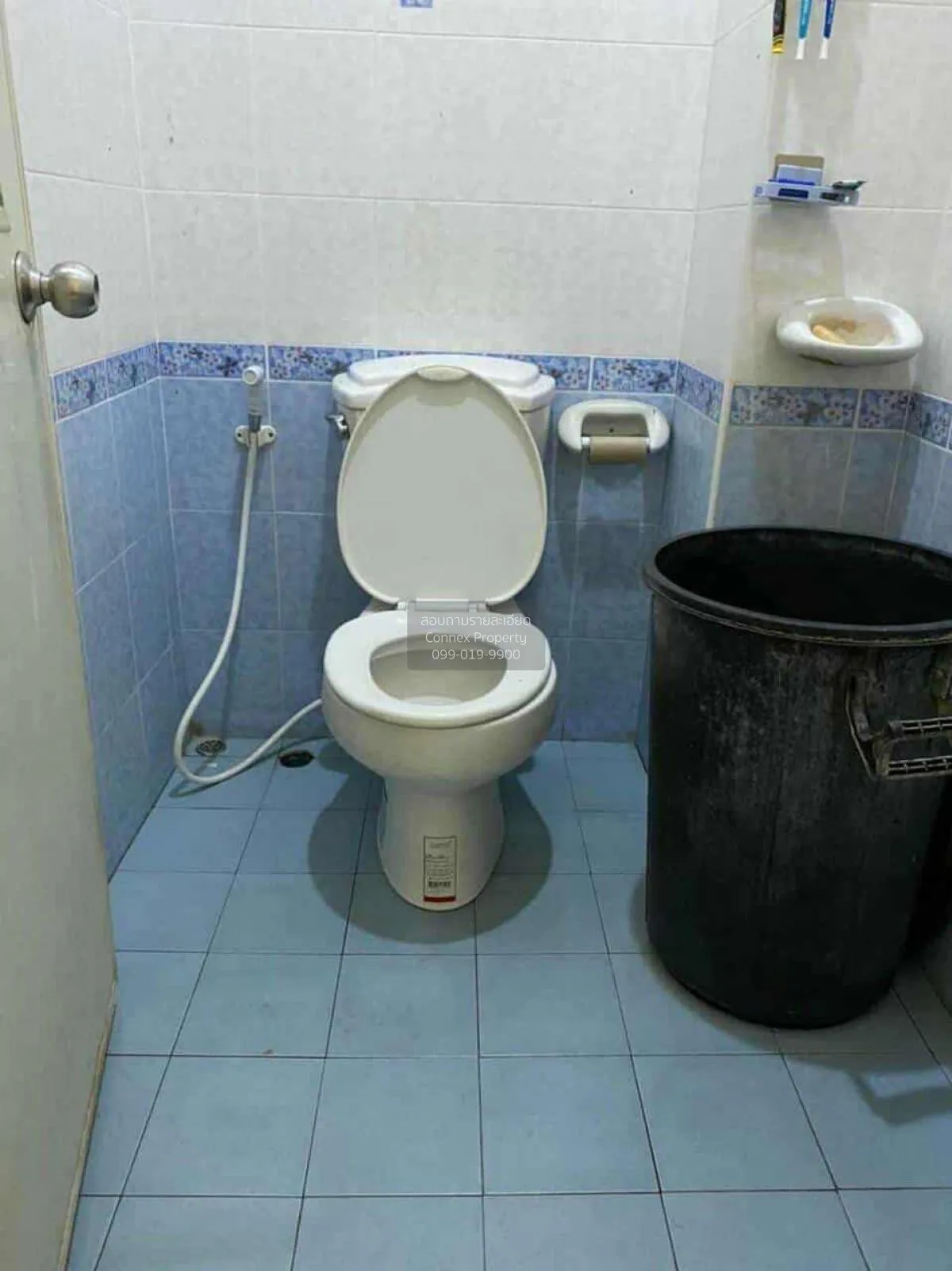 For Sale 2-storey commercial building, Khuhasawan Subdistrict, Mu