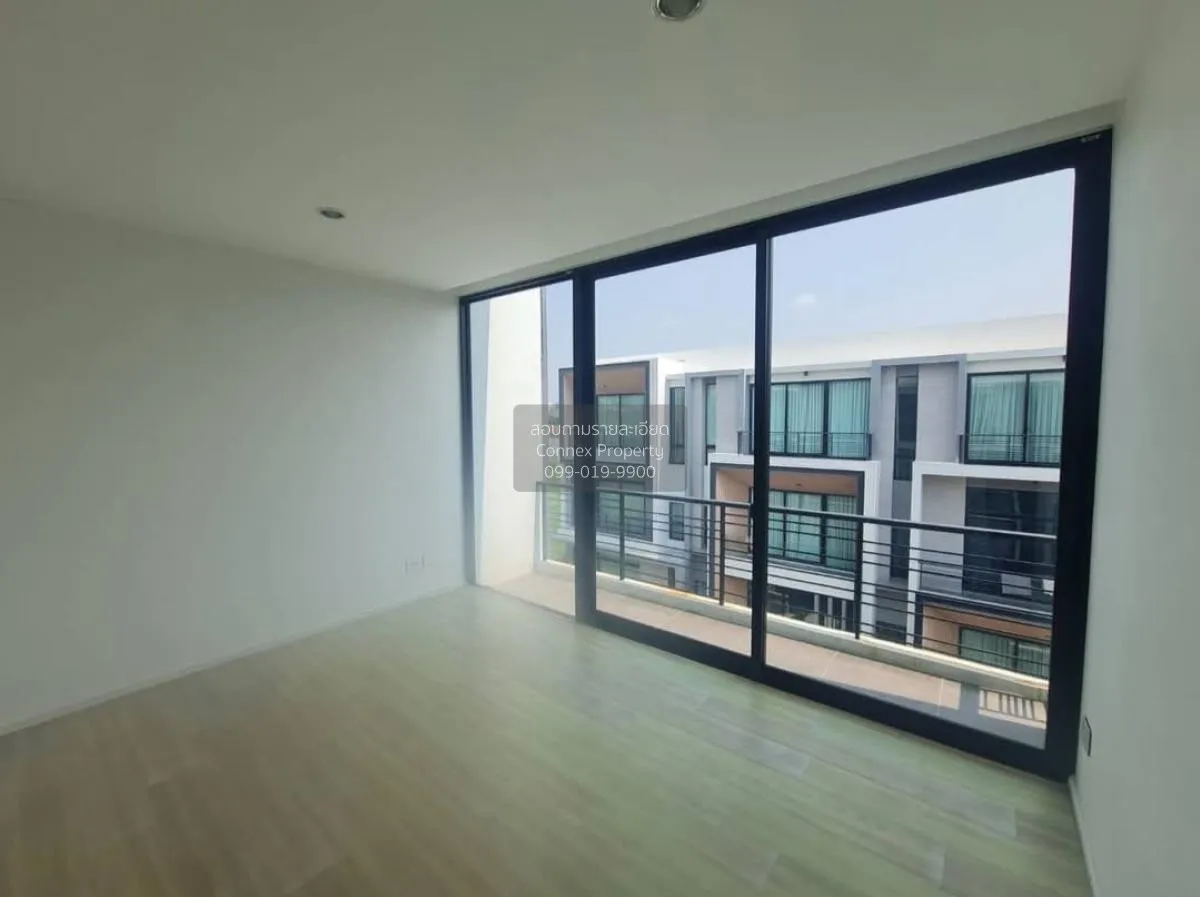 ขายทาวน์เฮ้าส์/ทาวน์โฮม  เนอวานา ดีฟายน์ พระราม 9 หน้ากว้าง สวนหล