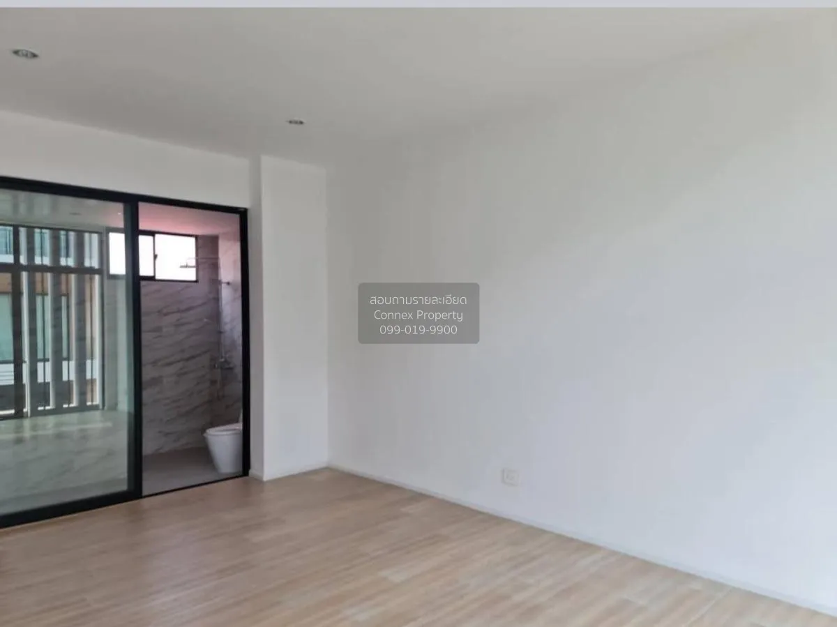 ขายทาวน์เฮ้าส์/ทาวน์โฮม  เนอวานา ดีฟายน์ พระราม 9 หน้ากว้าง สวนหล