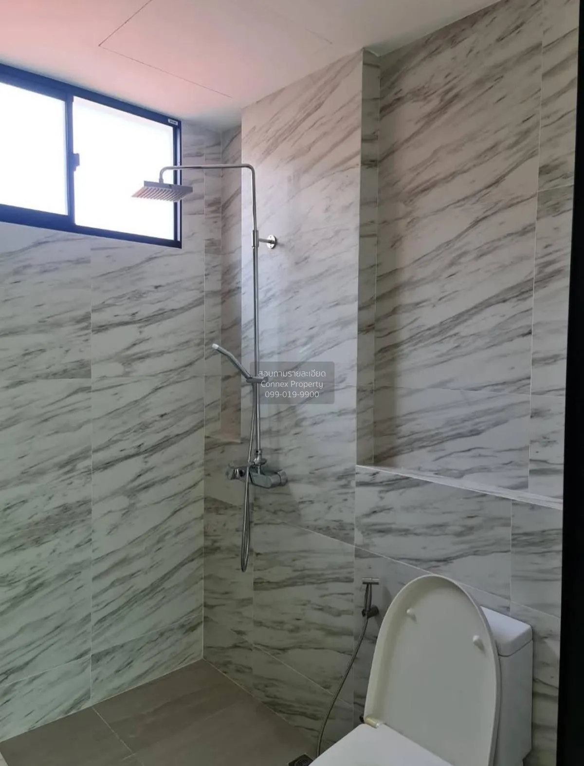 ขายทาวน์เฮ้าส์/ทาวน์โฮม  เนอวานา ดีฟายน์ พระราม 9 หน้ากว้าง สวนหล