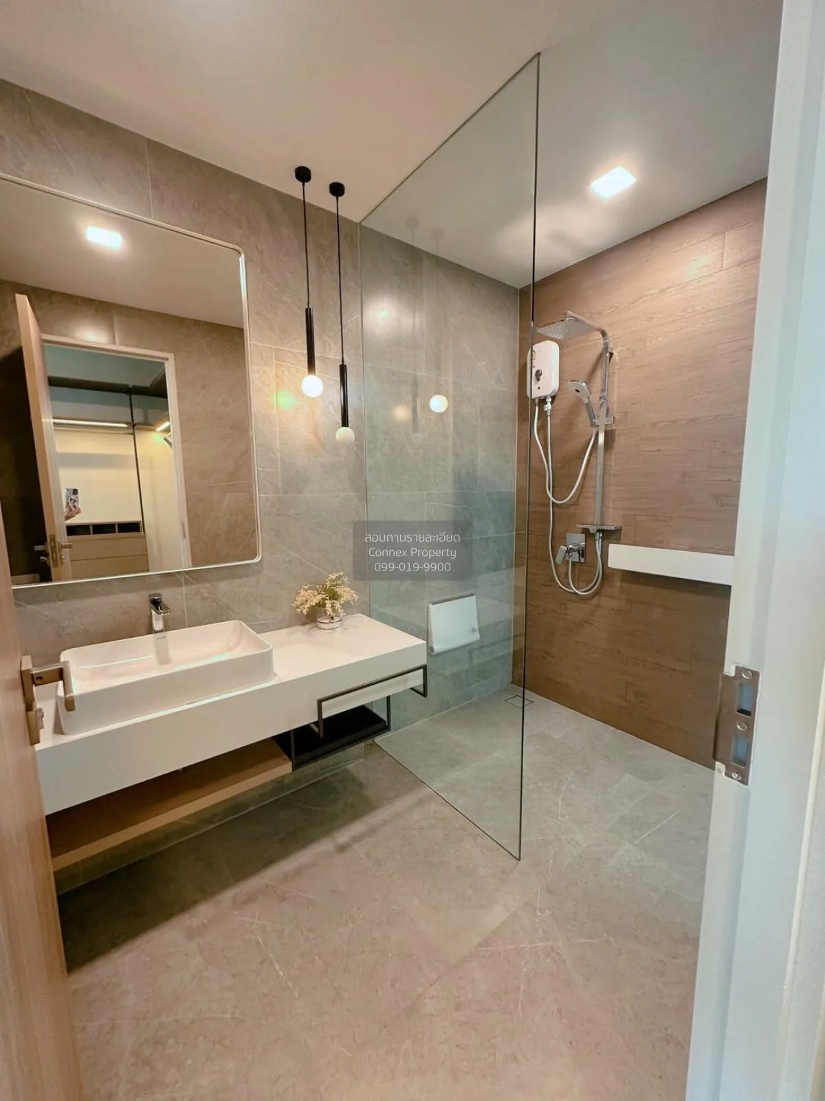 For Sale House , MANTANA Bangna km 15 , Bang Chalong , Bang Phli 