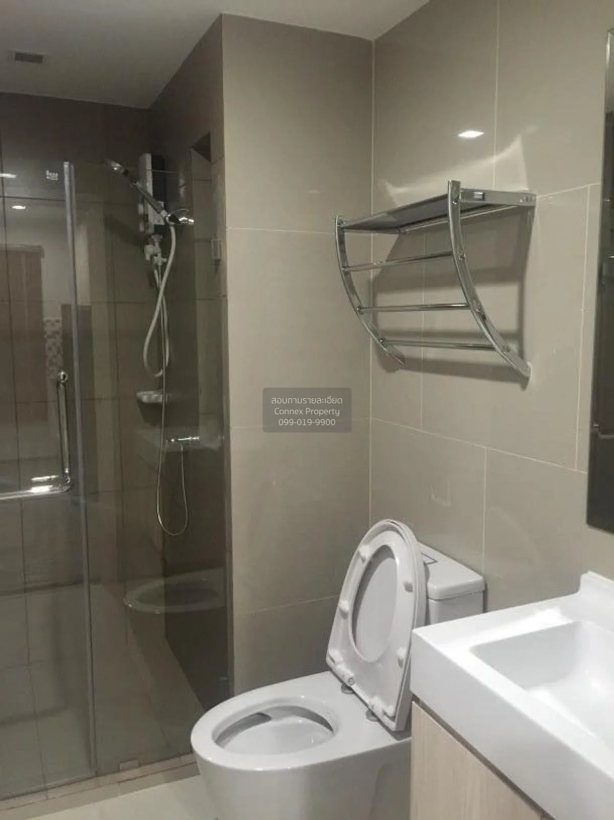 For Rent Condo , Rich Park Triple Station , ARL-Hua Mak , Suan Lu 4