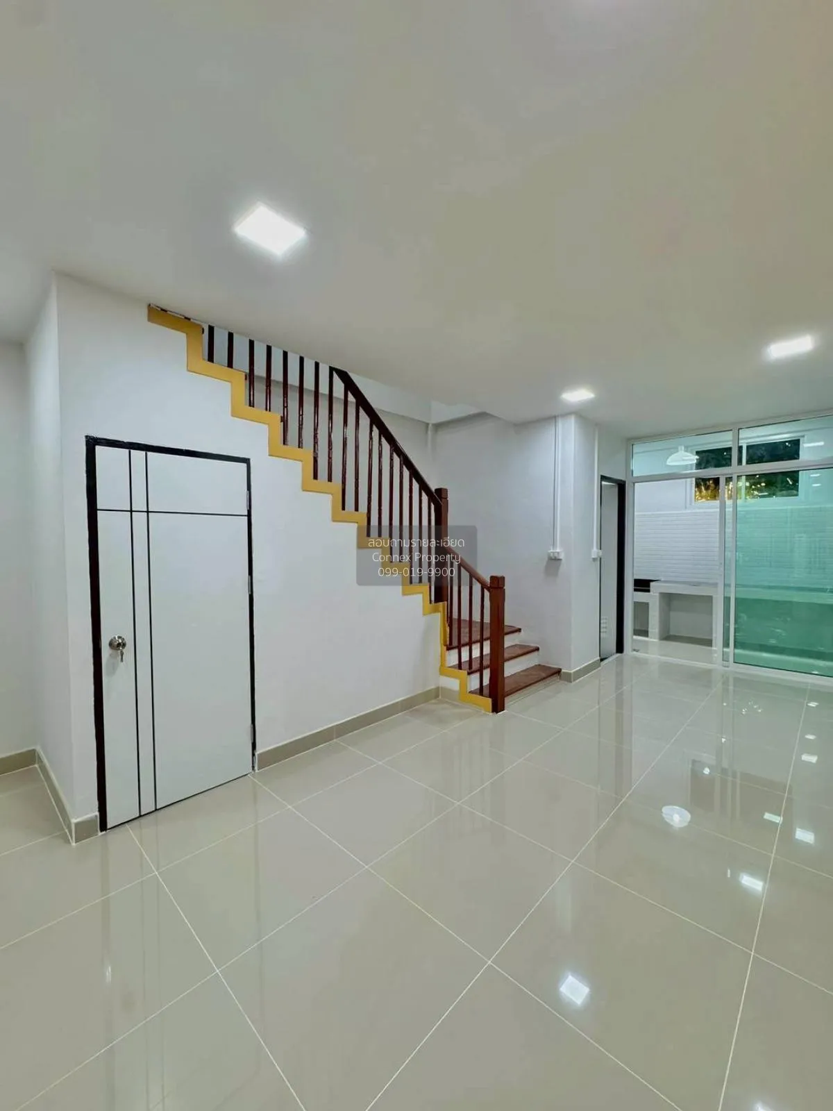 ขายทาวน์เฮ้าส์/ทาวน์โฮม  ปิยวรารมย์ 2 รีโนเวทใหม่ ไทรน้อย ไทรน้อย