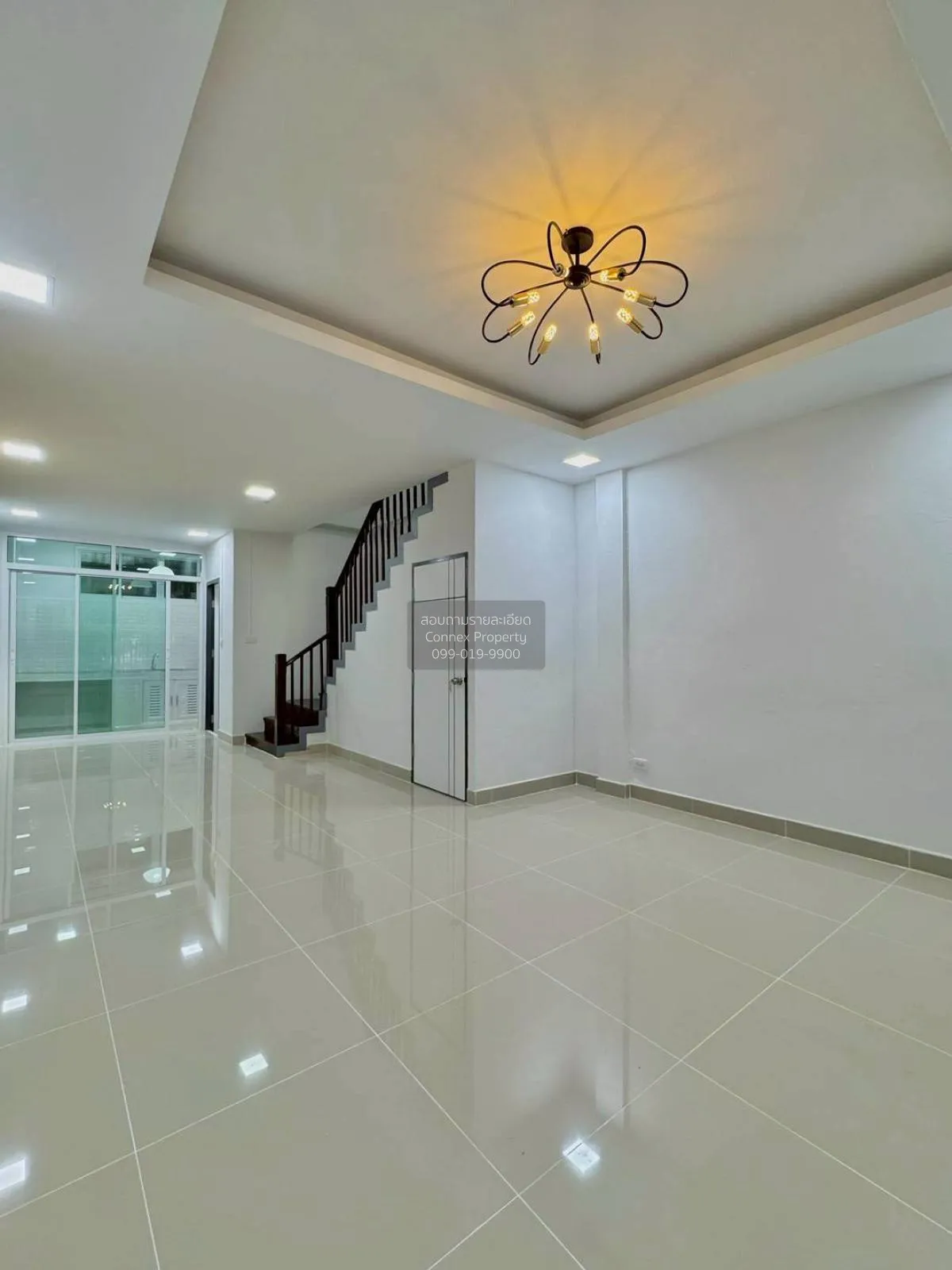 ขายทาวน์เฮ้าส์/ทาวน์โฮม  ปิยวรารมย์ 2 รีโนเวทใหม่ ไทรน้อย ไทรน้อย