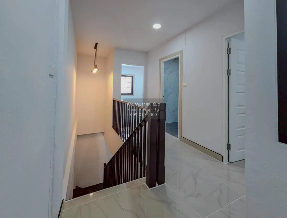 For Sale Townhouse/Townhome  , Baan Piya Wararom 3  , newly renov