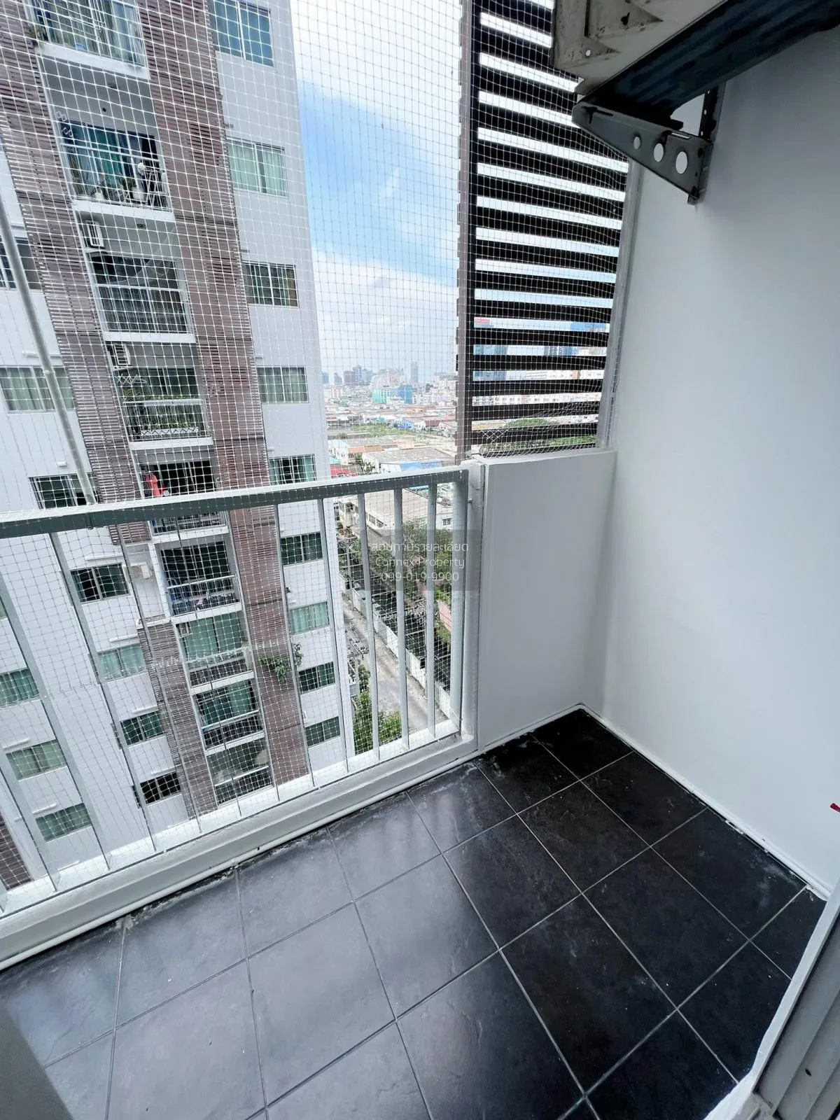 For Rent Condo , A Space Asoke-Ratchada , MRT-Phra Ram 9 , Din Da