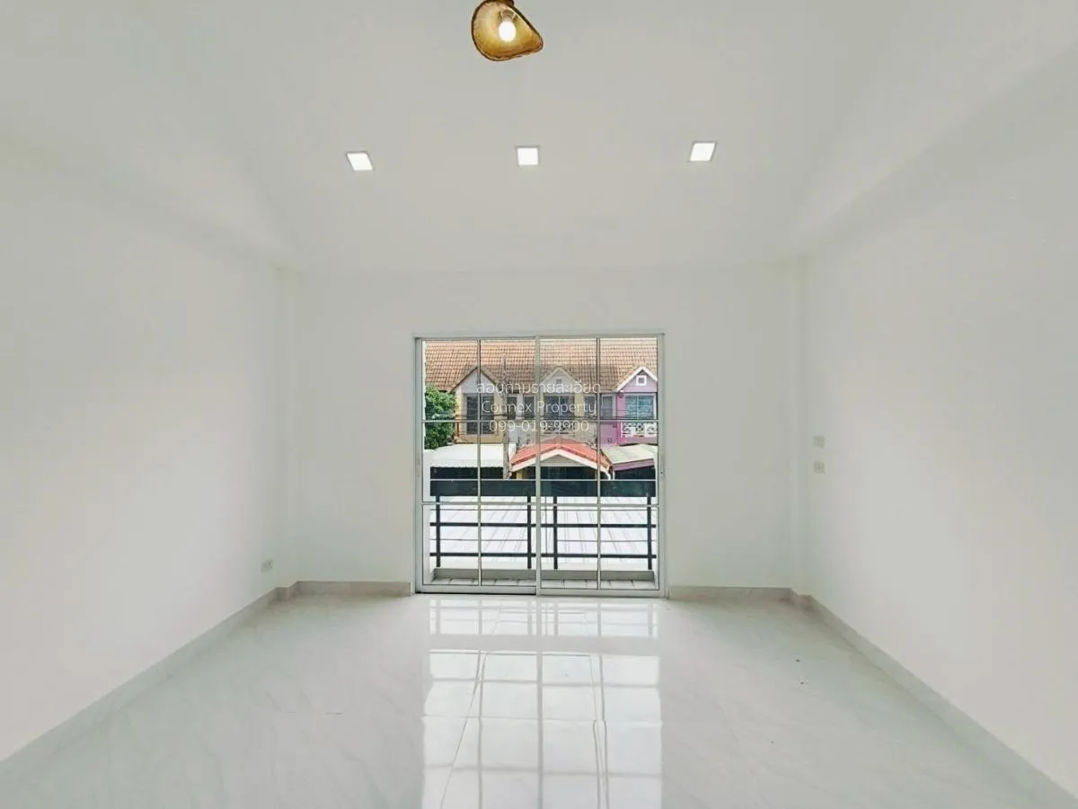 For Sale Townhouse/Townhome  , Baan Poonsin Thani 3 , Khlong Song