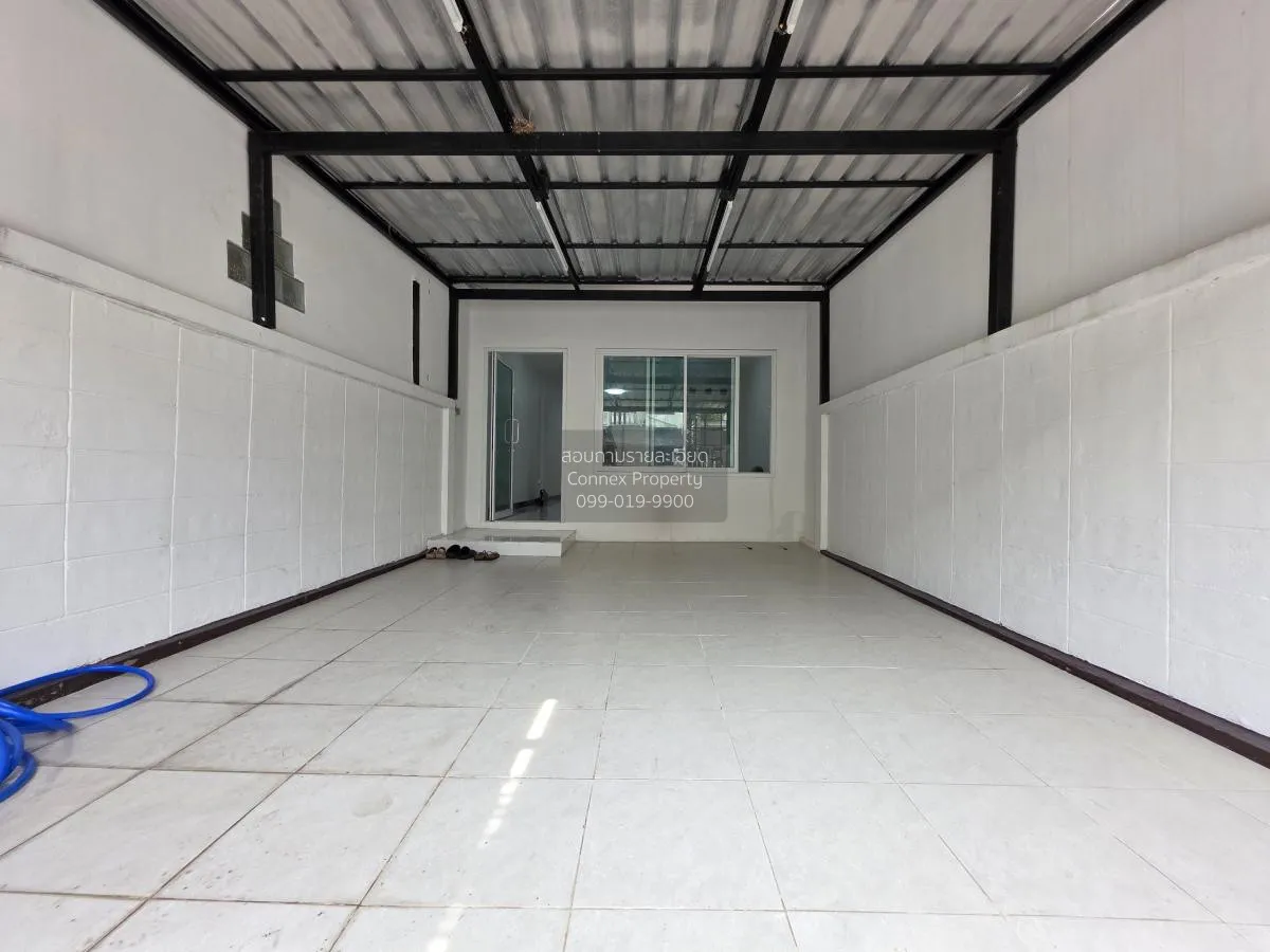 For Sale Townhouse/Townhome  , Baan Rom Ngao Mai , newly renovate