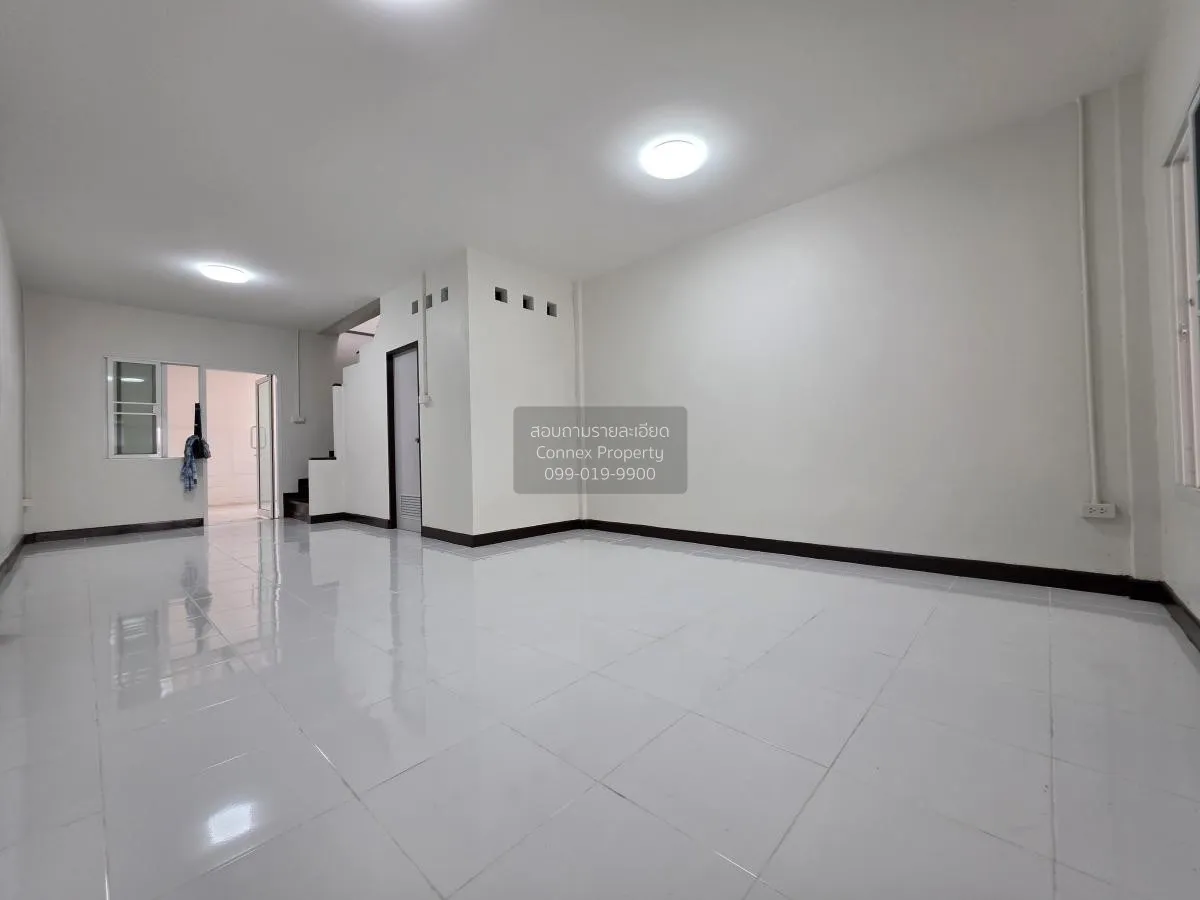 For Sale Townhouse/Townhome  , Baan Rom Ngao Mai , newly renovate