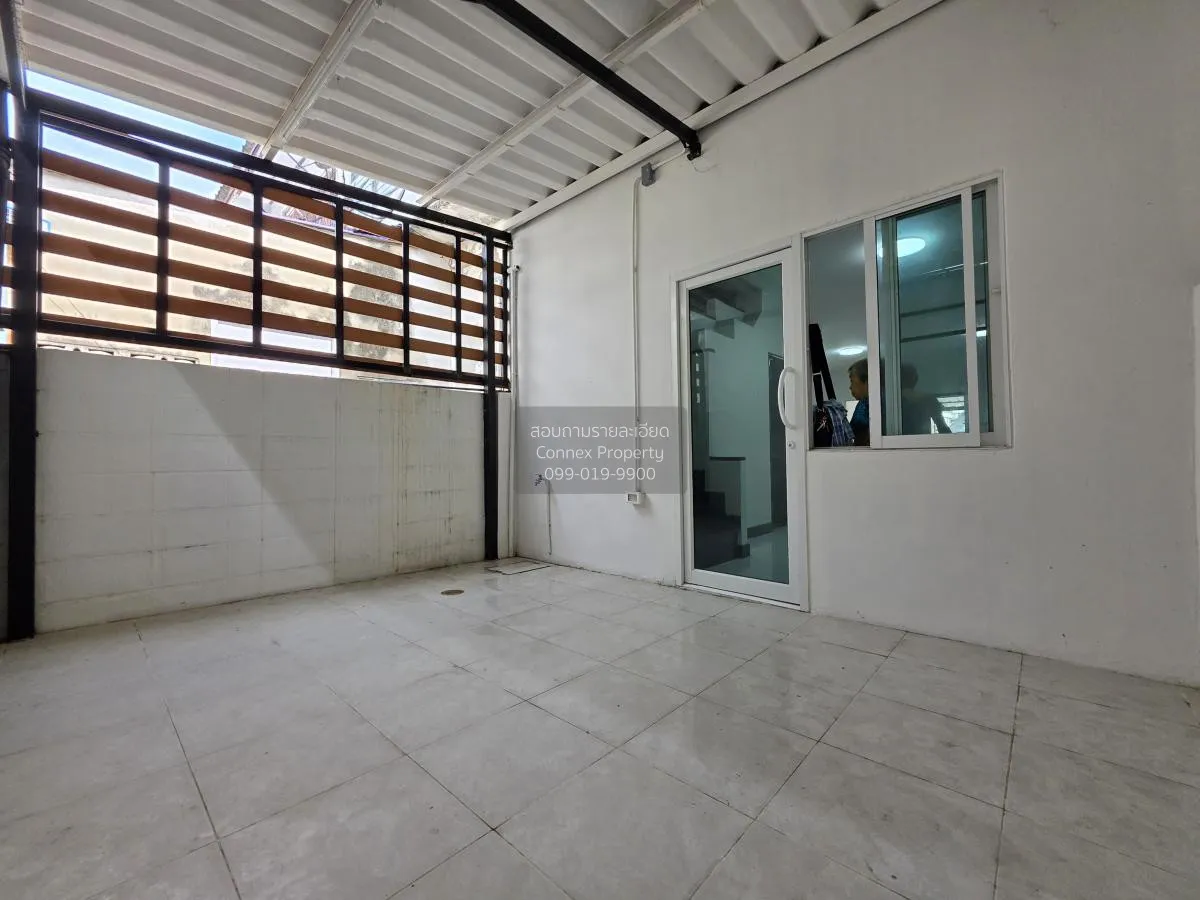 For Sale Townhouse/Townhome  , Baan Rom Ngao Mai , newly renovate