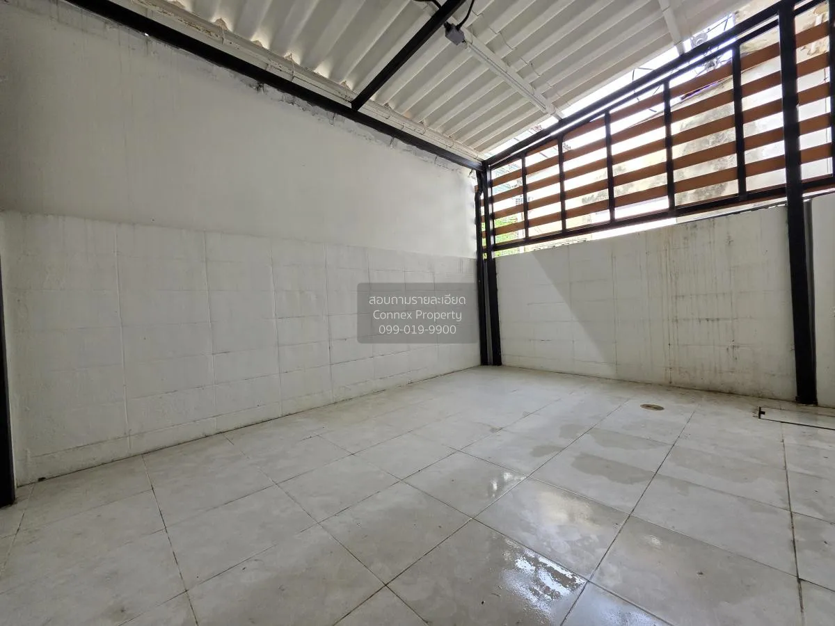 For Sale Townhouse/Townhome  , Baan Rom Ngao Mai , newly renovate