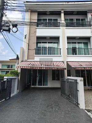 ขายทาวน์เฮ้าส์/ทาวน์โฮม  บ้านกลางเมือง ลาดพร้าว 71 ลาดพร้าว เขต ลาดพร้าว กรุงเทพ CX-127950