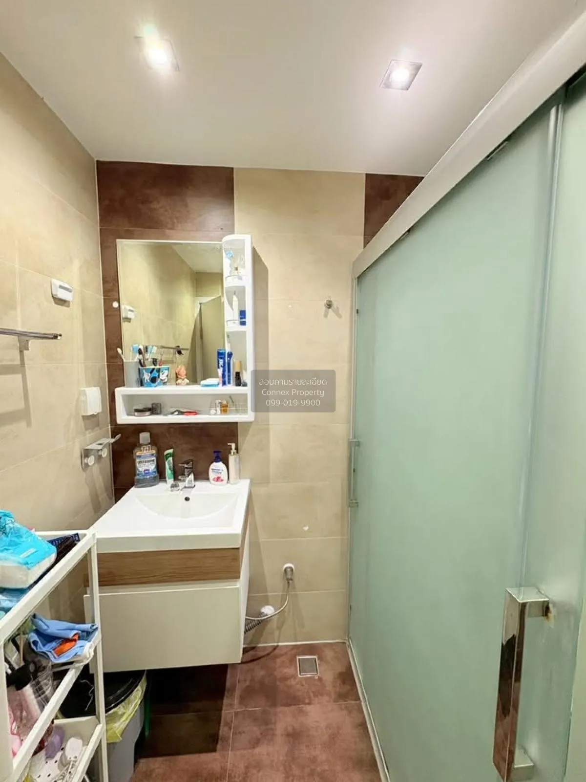 ขายคอนโด  เอเบิลส์ ลาดพร้าว 27 ห้องมุม MRT-ลาดพร้าว  แขวงจันทรเกษ