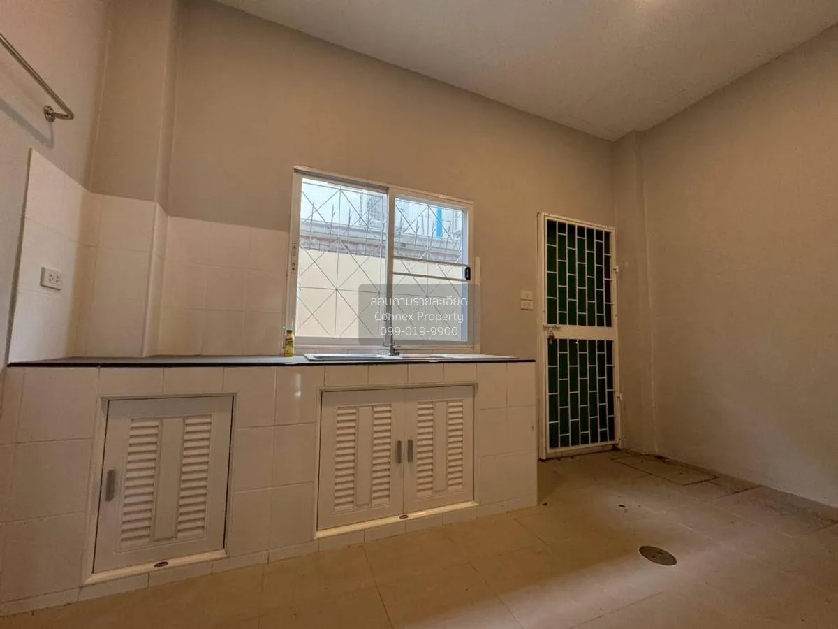 For Sale 3 - storey commercial building area 188 square meters Ba