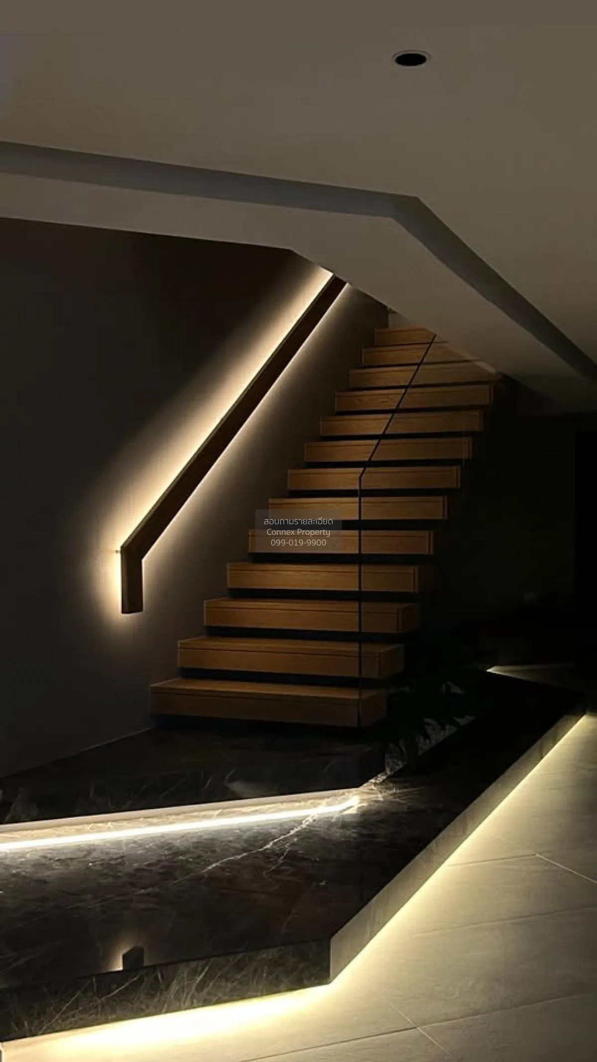 ขายคอนโด  คริสตัล การ์เด้น วิวสวย ชั้นสูง หน้ากว้าง รีโนเวทใหม่ B 3