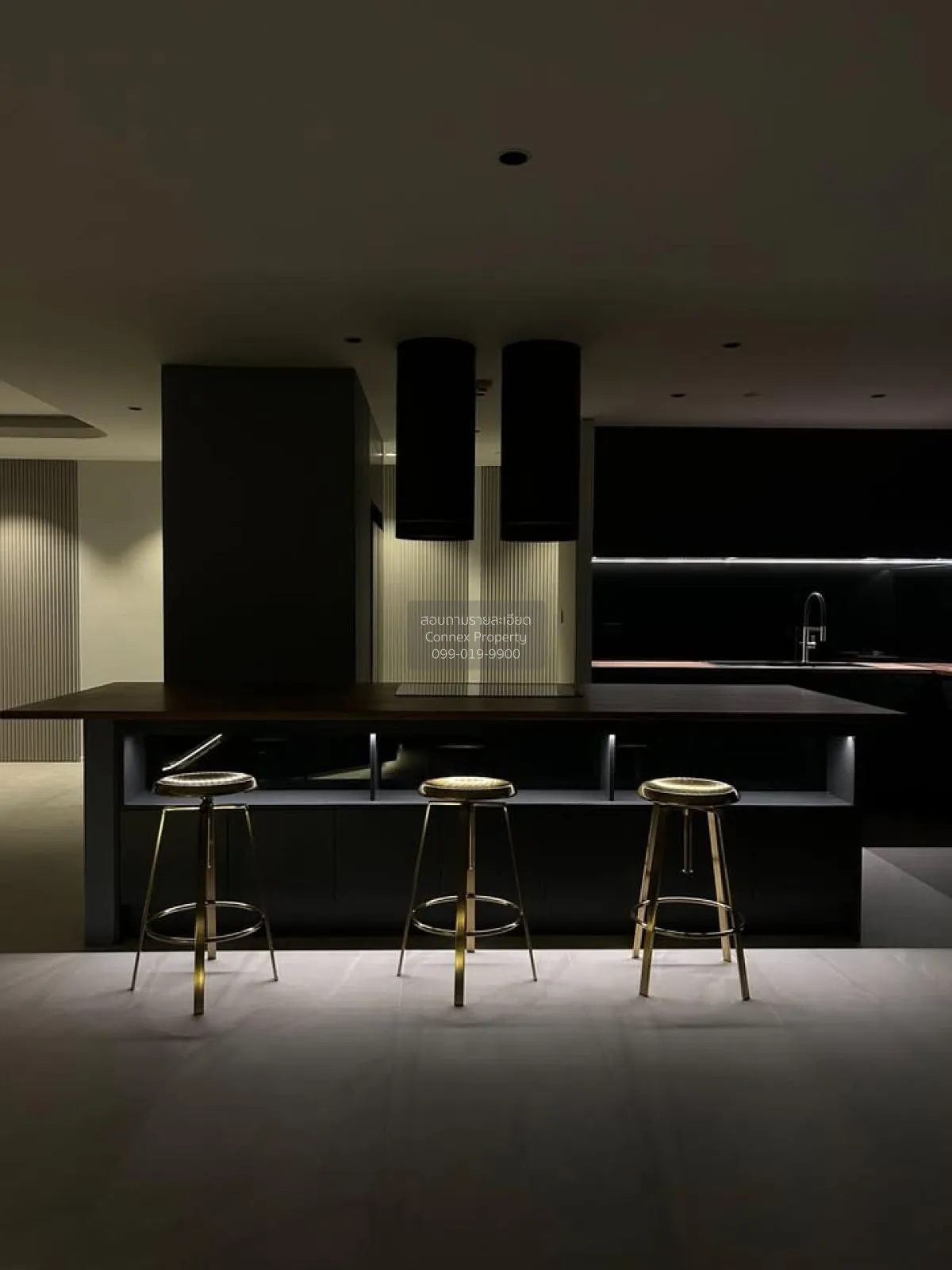 ขายคอนโด  คริสตัล การ์เด้น วิวสวย ชั้นสูง หน้ากว้าง รีโนเวทใหม่ B