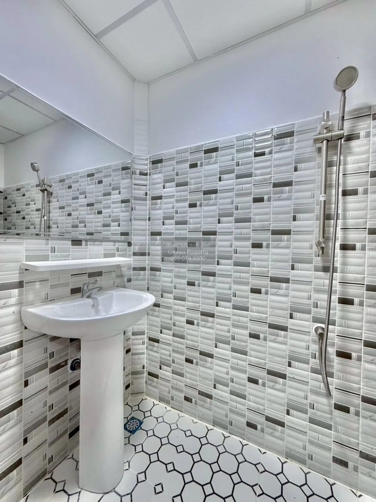 ขายทาวน์เฮ้าส์/ทาวน์โฮม  สวีทโฮม ปาร์ค บางบัวทอง รีโนเวทใหม่ บางบ