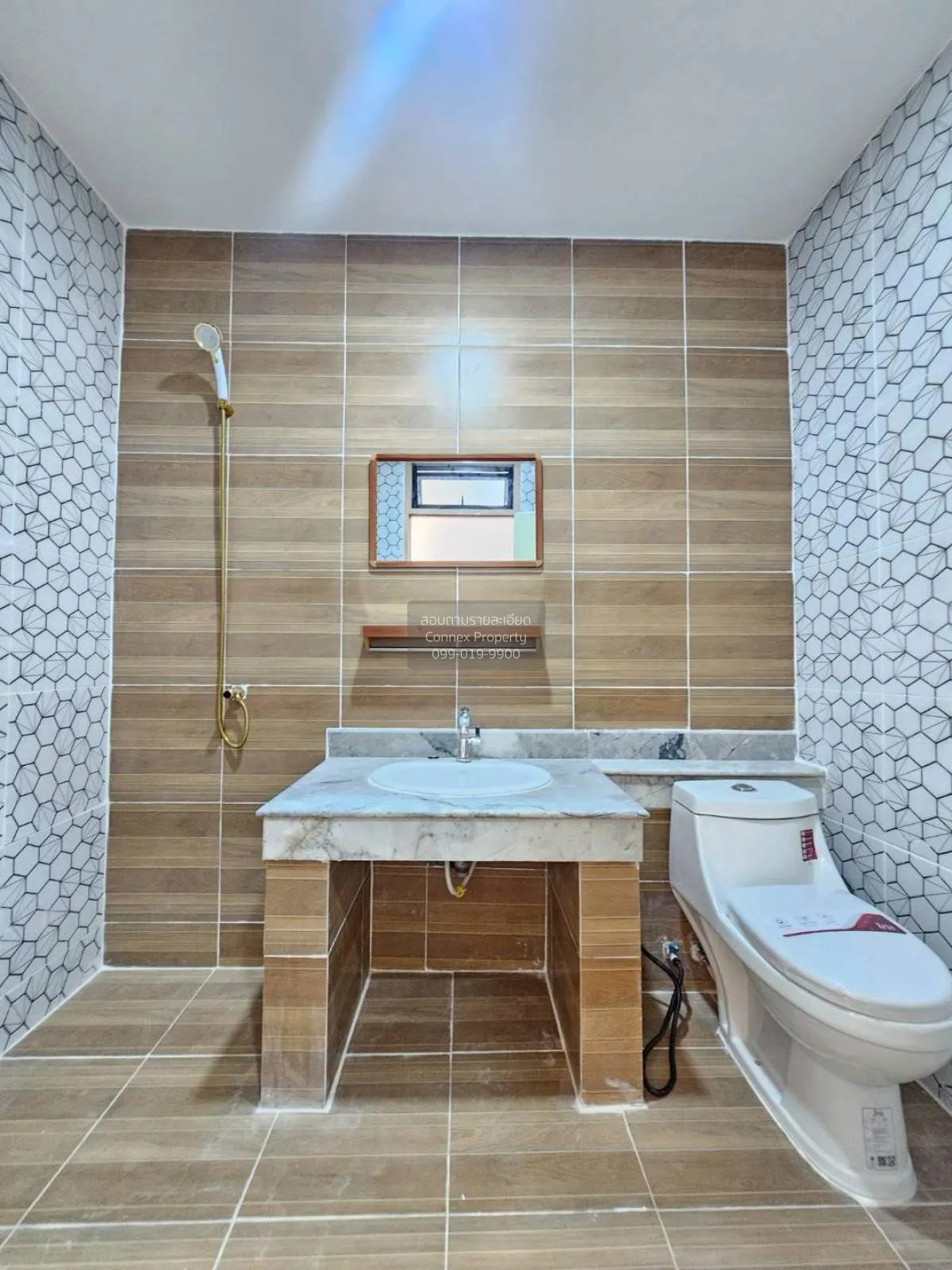 For Sale Townhouse/Townhome  , Baan Nunticha 4 , newly renovated 