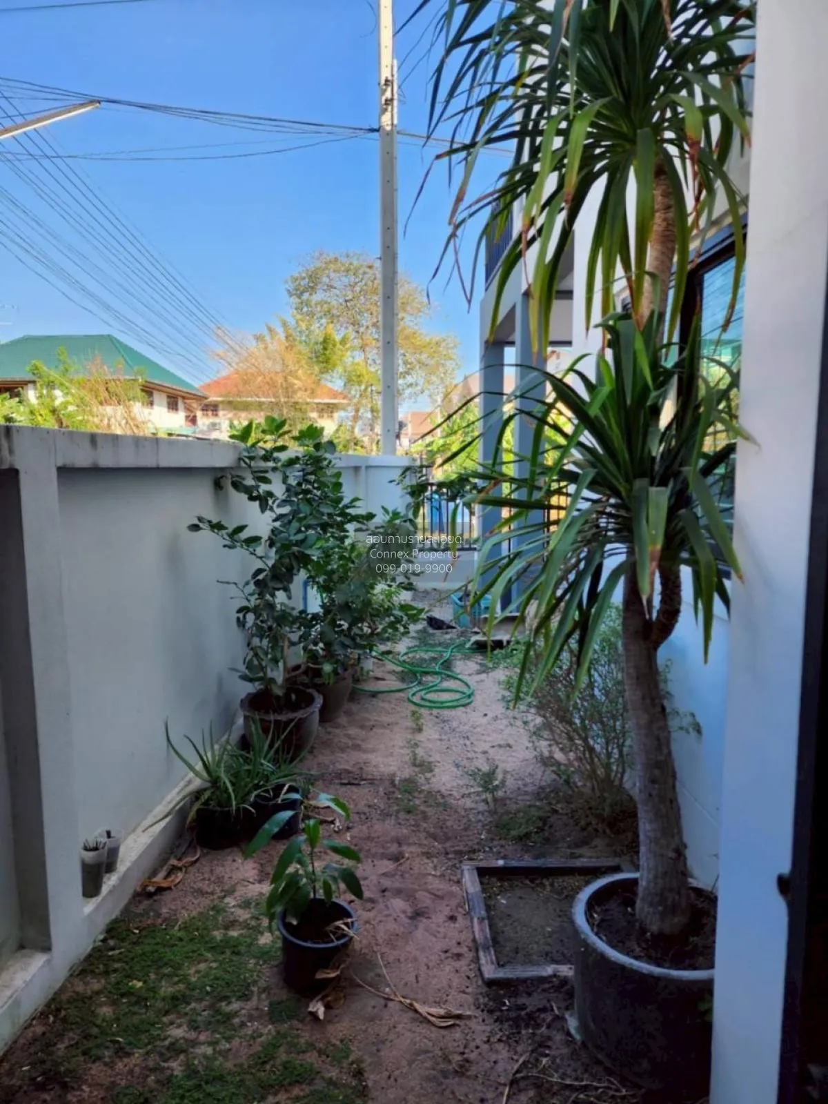 For Sale House , Baan Film , corner unit , Samet , Mueang Chon Bu