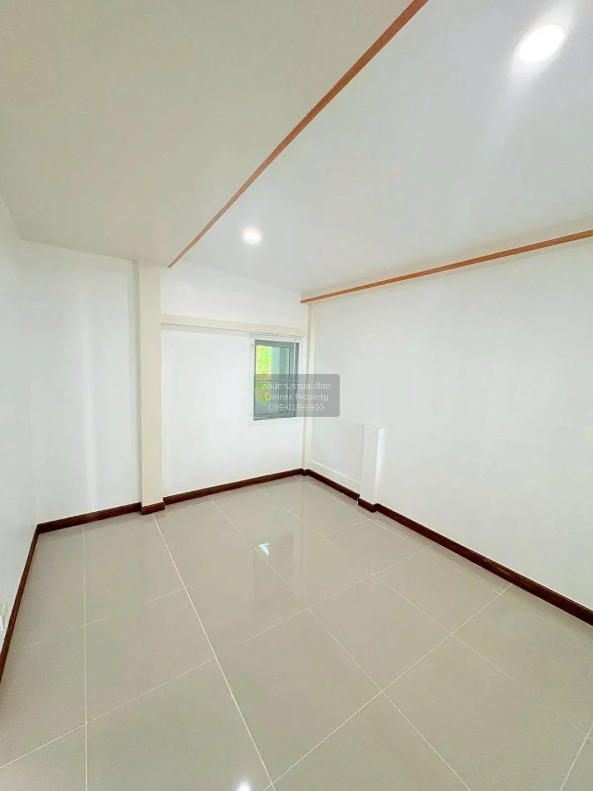 ขายทาวน์เฮ้าส์/ทาวน์โฮม  เอกลดา รีโนเวทใหม่ บางรักพัฒนา บางบัวทอง