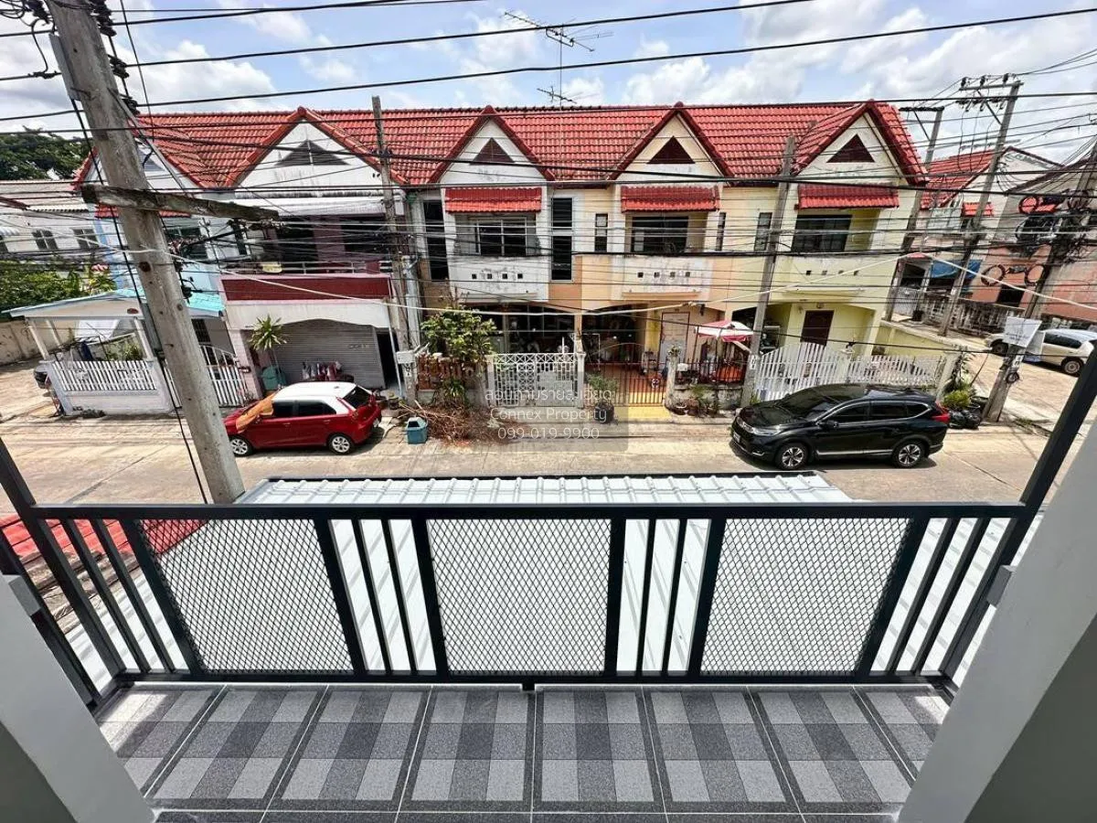 ขายทาวน์เฮ้าส์/ทาวน์โฮม  สวีทโฮม ปาร์ค บางบัวทอง รีโนเวทใหม่ บางบ