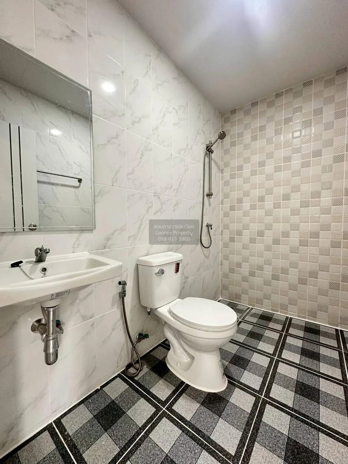 ขายทาวน์เฮ้าส์/ทาวน์โฮม  สวีทโฮม ปาร์ค บางบัวทอง รีโนเวทใหม่ บางบ