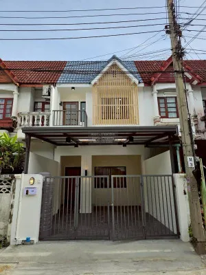 ขายทาวน์เฮ้าส์/ทาวน์โฮม  ทรัพย์วัฒนะ รีโนเวทใหม่ บางพูด ปากเกร็ด นนทบุรี CX-128240