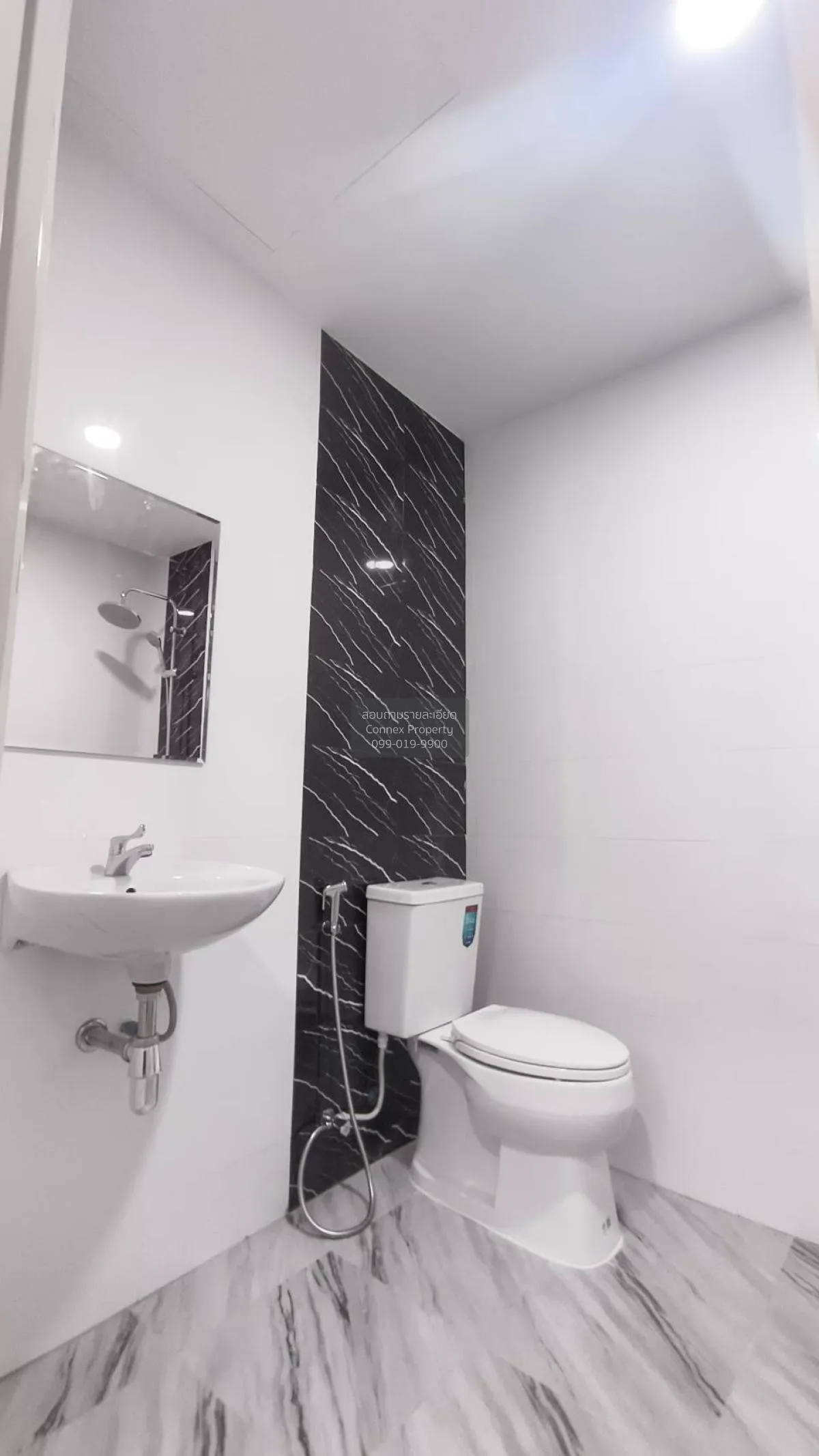 ขายทาวน์เฮ้าส์/ทาวน์โฮม  ไดมอนด์ วิลล์ ลำลูกกา คลอง 2 คูคต ลำลูกก