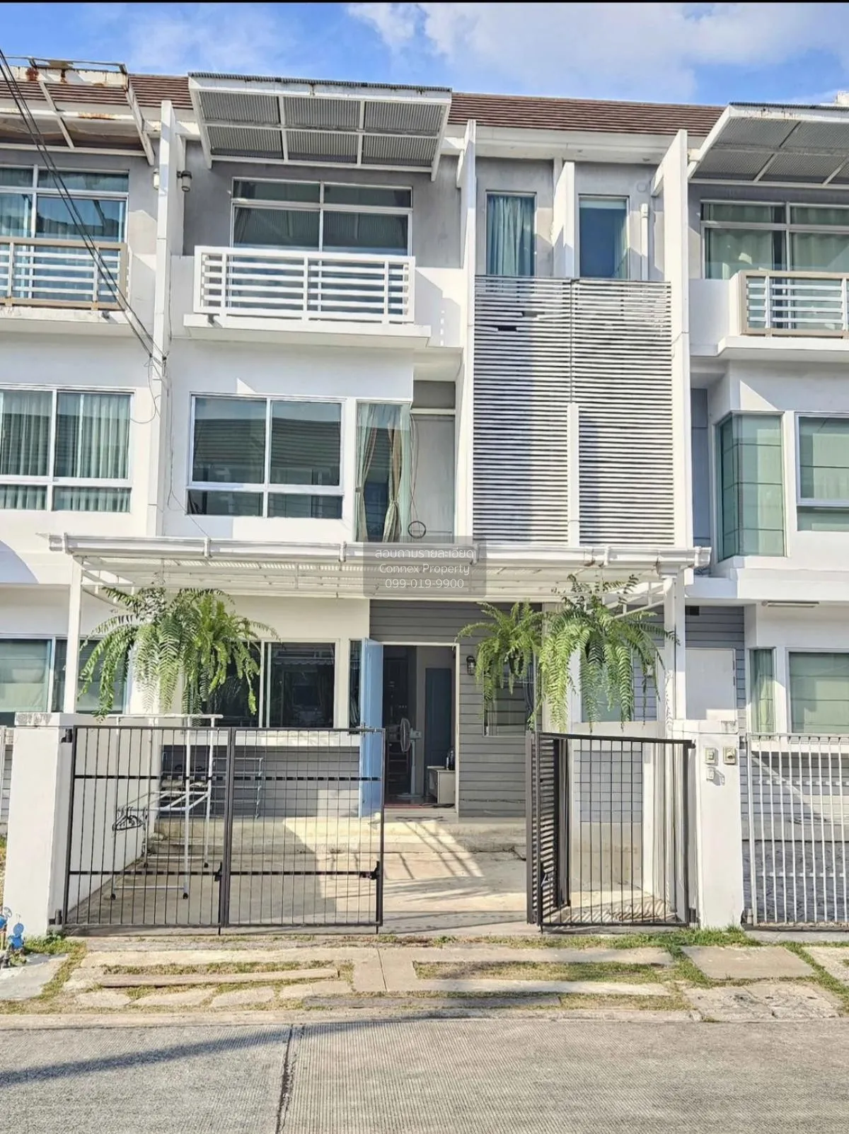 เช่าทาวน์เฮ้าส์/ทาวน์โฮม  บ้านใหม่ พระราม 9 - ศรีนครินทร์ ARL-บ้า 1