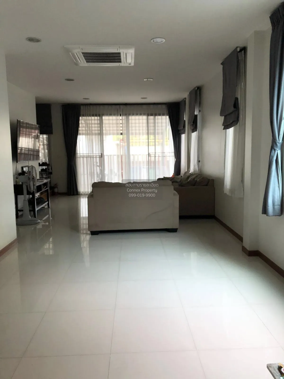 For Sale 3-storey townhouse, Punnawitthi 31, 42 sq m. , Bang Chak 3