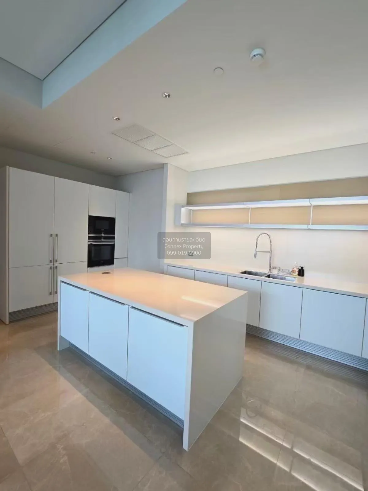 For Rent Condo , Sindhorn Residences , nice view , BTS-Chit Lom , 3