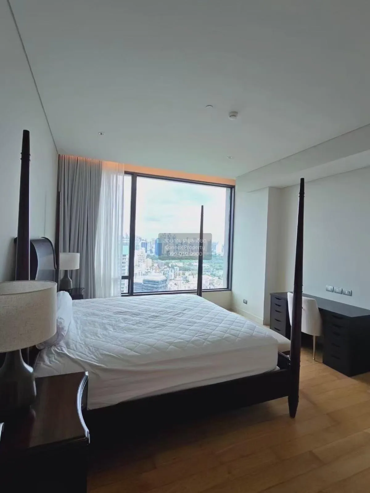 For Rent Condo , Sindhorn Residences , nice view , BTS-Chit Lom ,