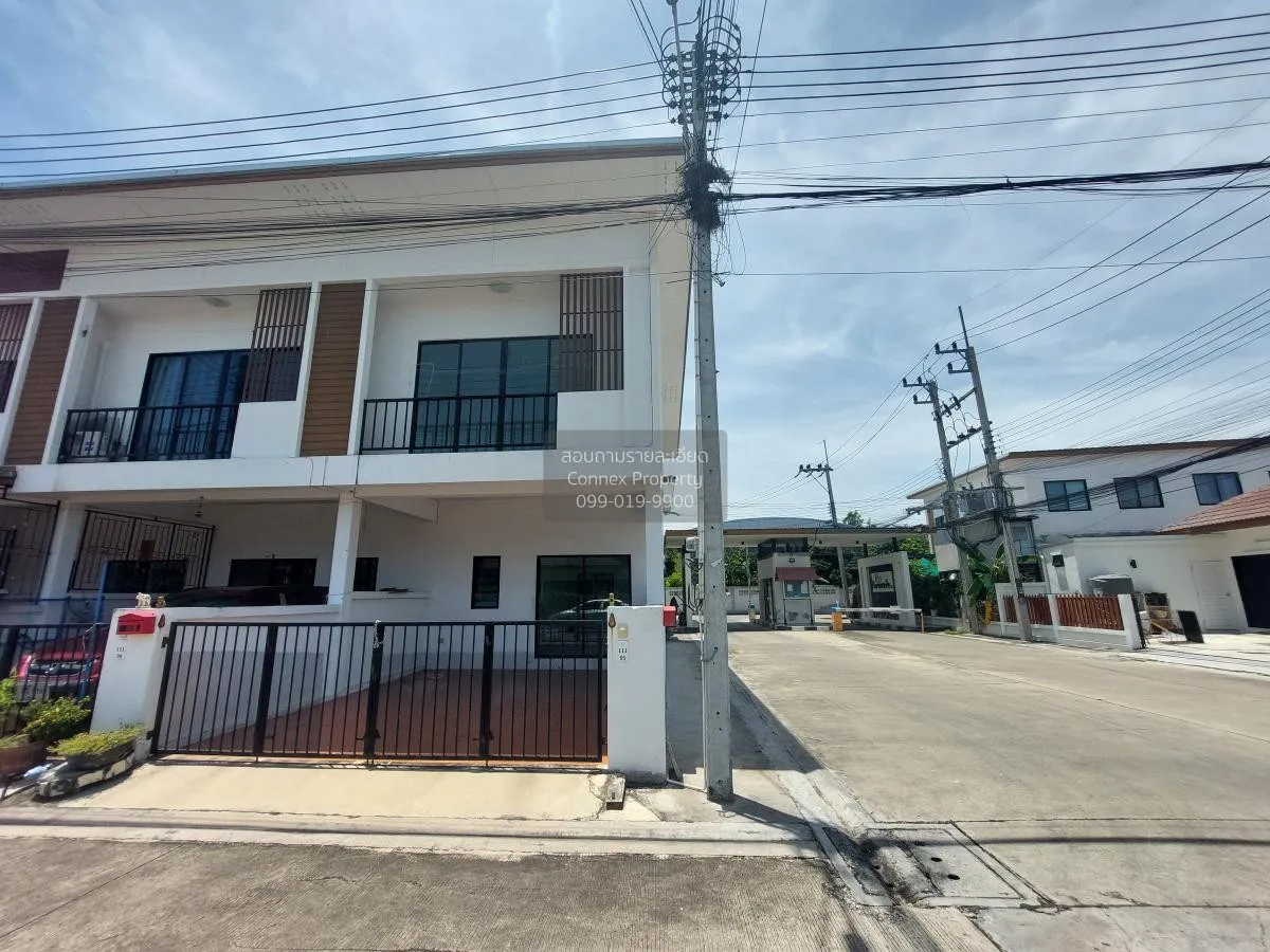 For Sale Townhouse/Townhome  , Panacea Ville , corner unit , Na P 3