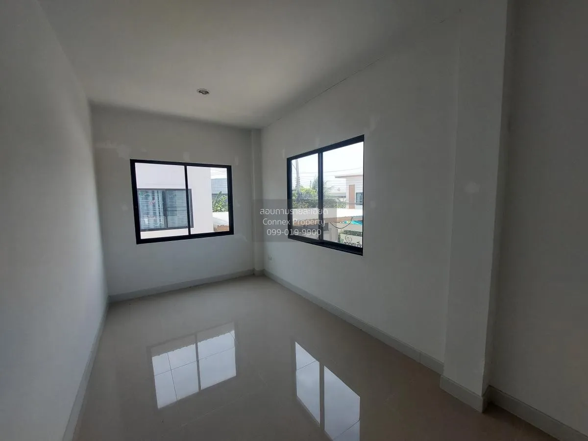 For Sale Townhouse/Townhome  , Panacea Ville , corner unit , Na P