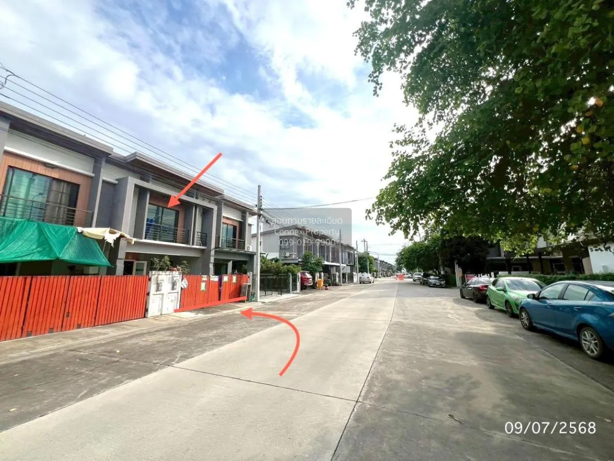 For Sale Townhouse/Townhome  , The Gallery & Nature Trend Rattana 2