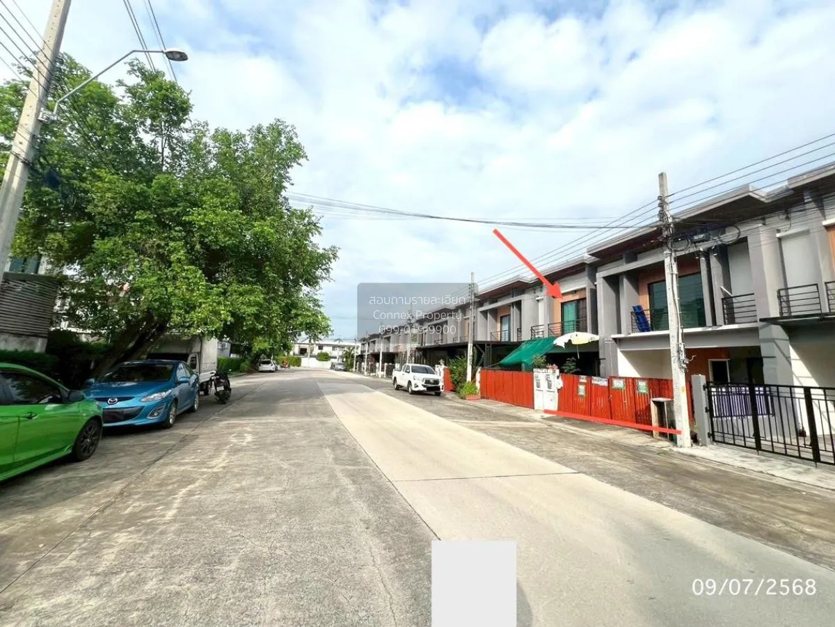 For Sale Townhouse/Townhome  , The Gallery & Nature Trend Rattana 3