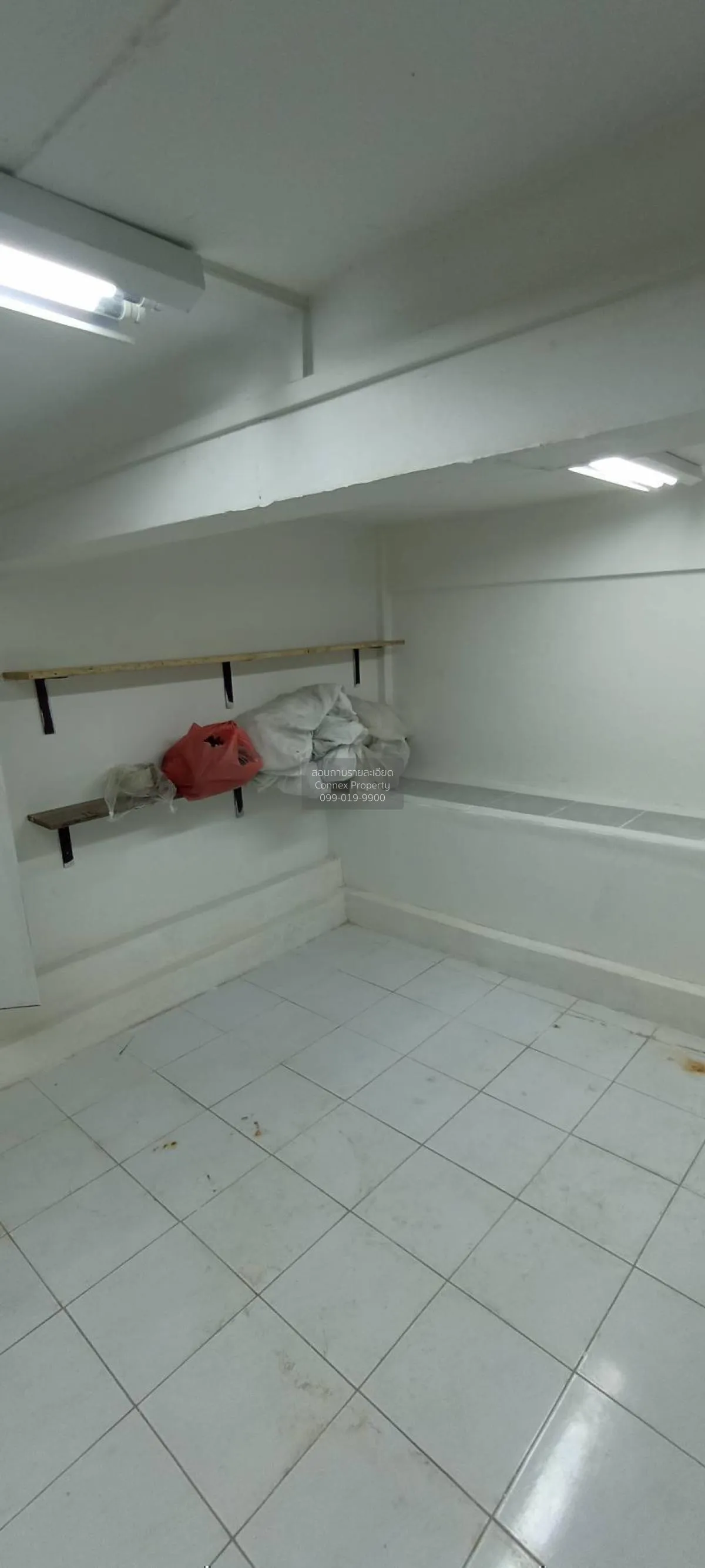 ขายทาวน์โฮม 3 ชั้น พื้นที่ 23 ตร.ว ซอยลาดพร้าว 128/1 บางกะปิ กรุง