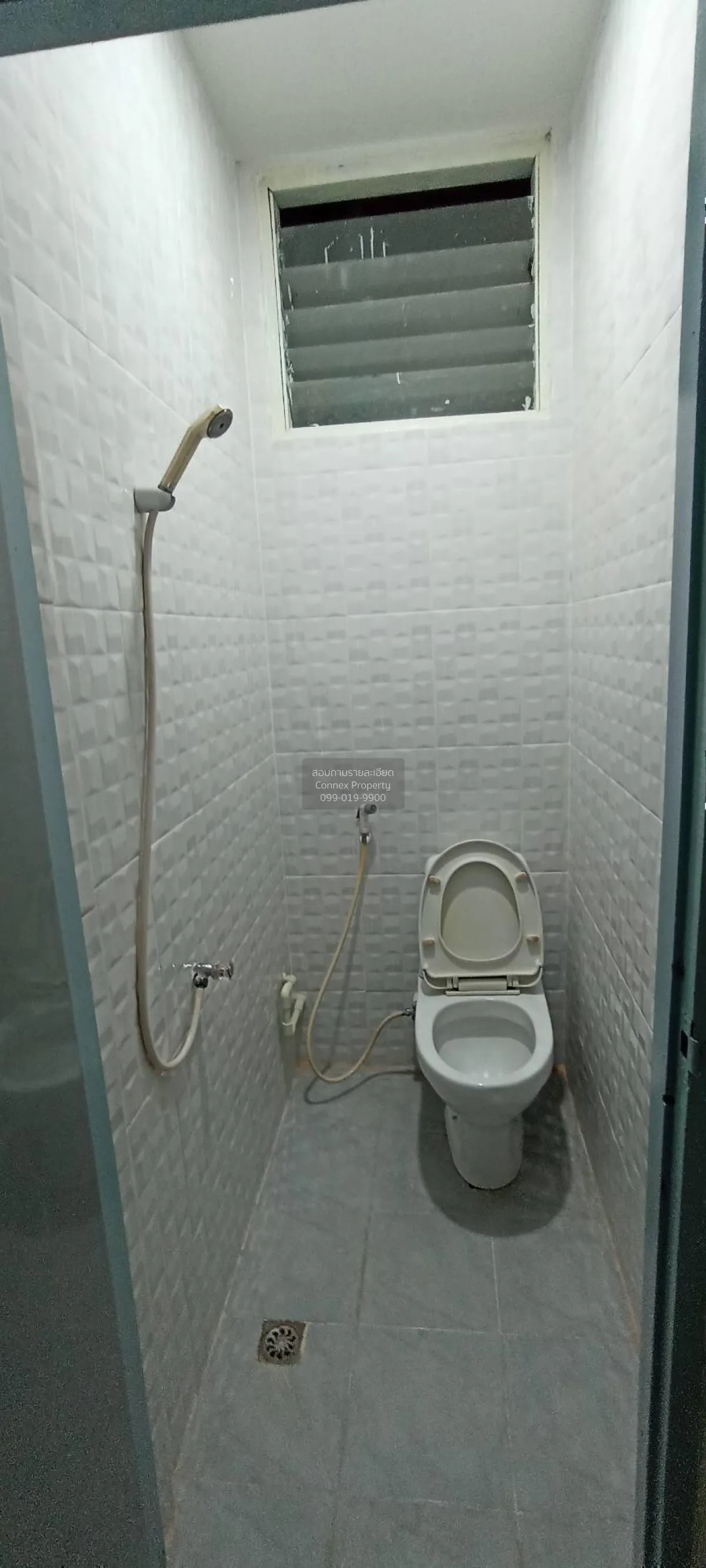 ขายทาวน์โฮม 3 ชั้น พื้นที่ 23 ตร.ว ซอยลาดพร้าว 128/1 บางกะปิ กรุง