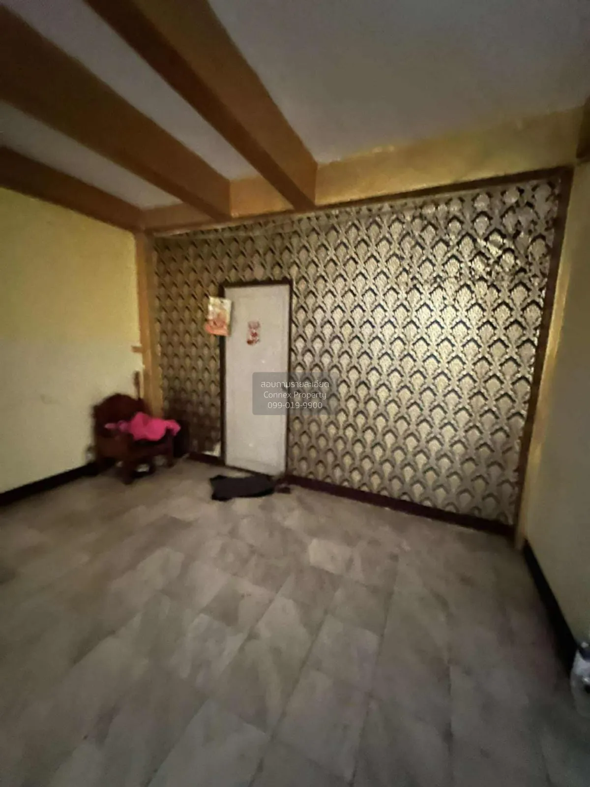 For Sale 5 - storey commercial building area 32 square wah Chom T 4