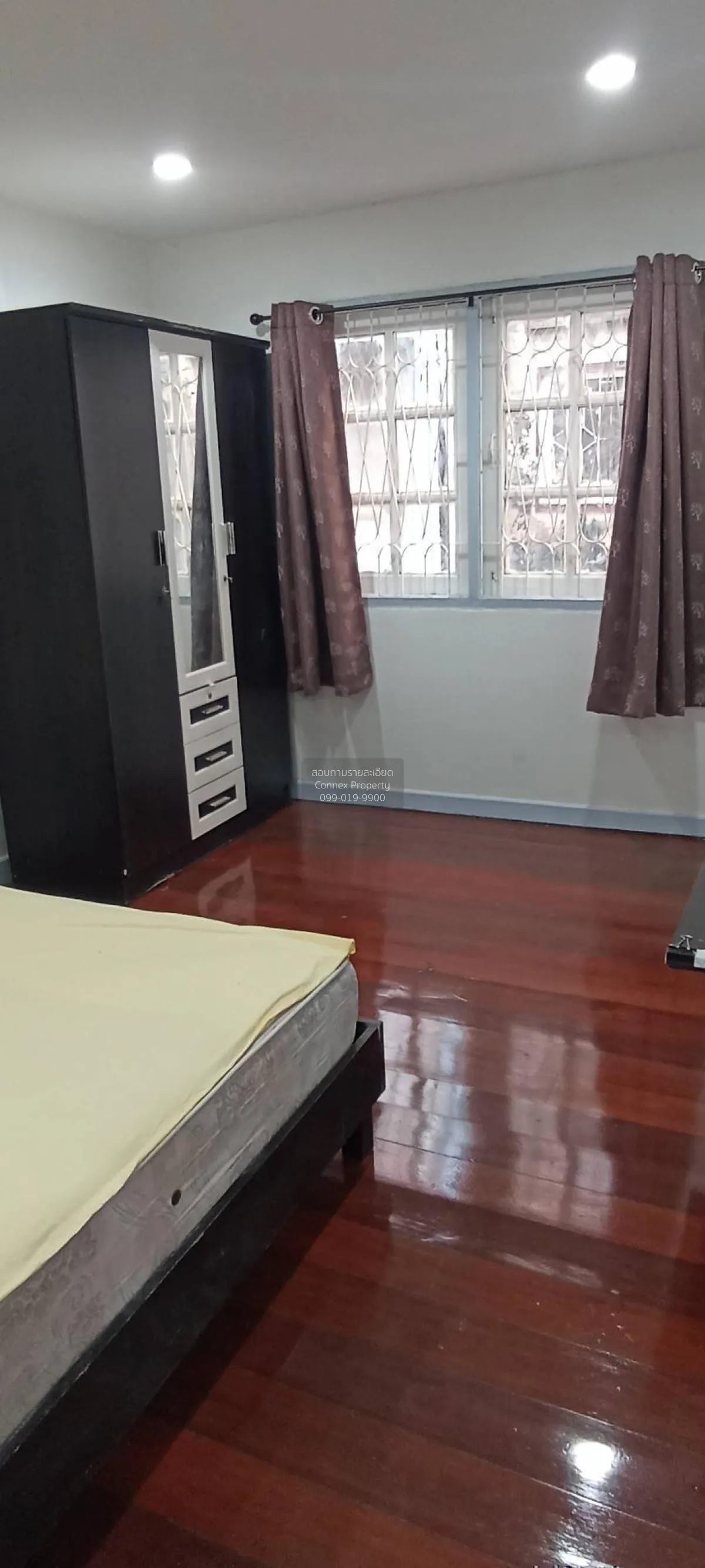 เช่าทาวน์โฮม 3 ชั้น พื้นที่ 23 ตร.ว ซอยลาดพร้าว 128/1 บางกะปิ กรุ