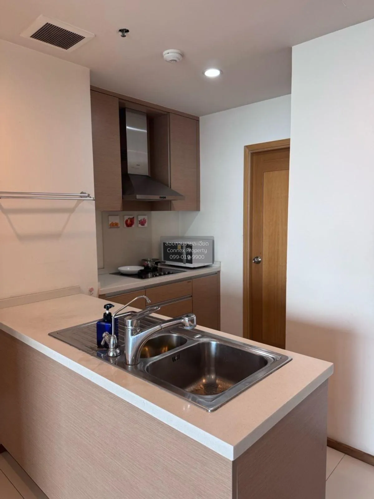 ขายคอนโด  ดิ เอ็มไพร์ เพลส BTS-ช่องนนทรี ยานนาวา เขต สาทร กรุงเทพ