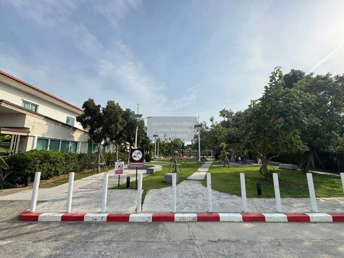 ขายทาวน์เฮ้าส์/ทาวน์โฮม  ไอลีฟ ทาวน์ ประชาอุทิศ 90 บ้านคลองสวน เม