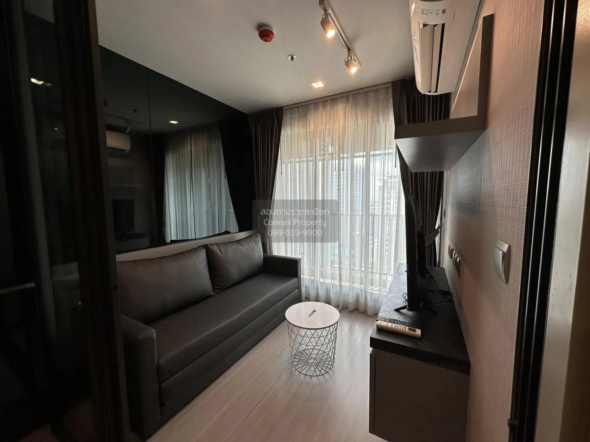 For Rent Condo , Life Ladprao , nice view , high floor , BTS-Ha Y 4