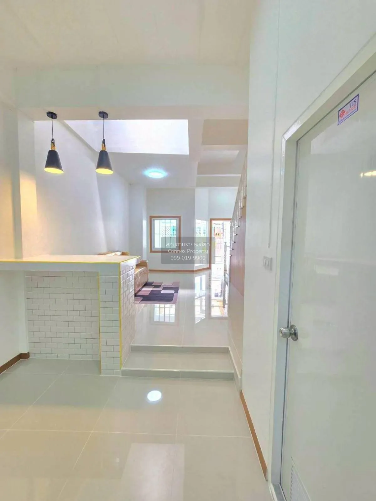 ขายทาวน์เฮ้าส์/ทาวน์โฮม  บัวทองธานี พาร์ค รีโนเวทใหม่ บางบัวทอง บ