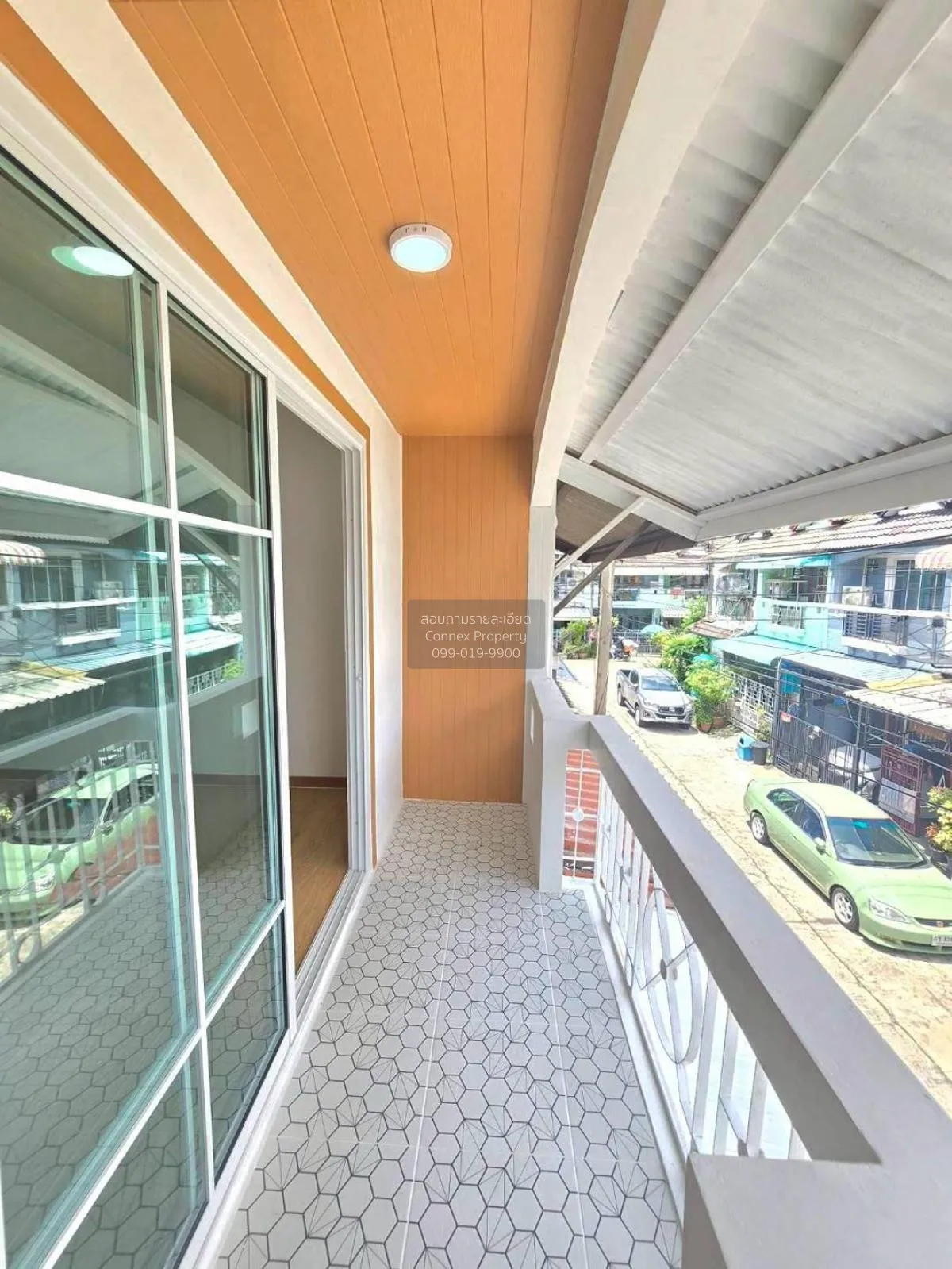 ขายทาวน์เฮ้าส์/ทาวน์โฮม  บัวทองธานี พาร์ค รีโนเวทใหม่ บางบัวทอง บ